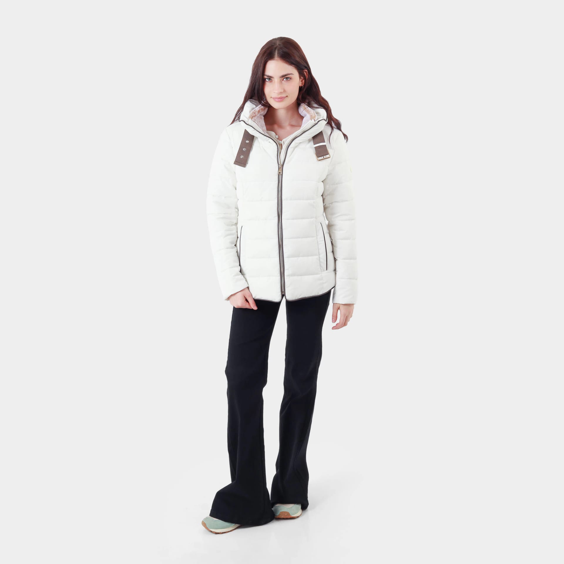 Chaqueta acolchada cuello alto con capucha interna - imagen 19