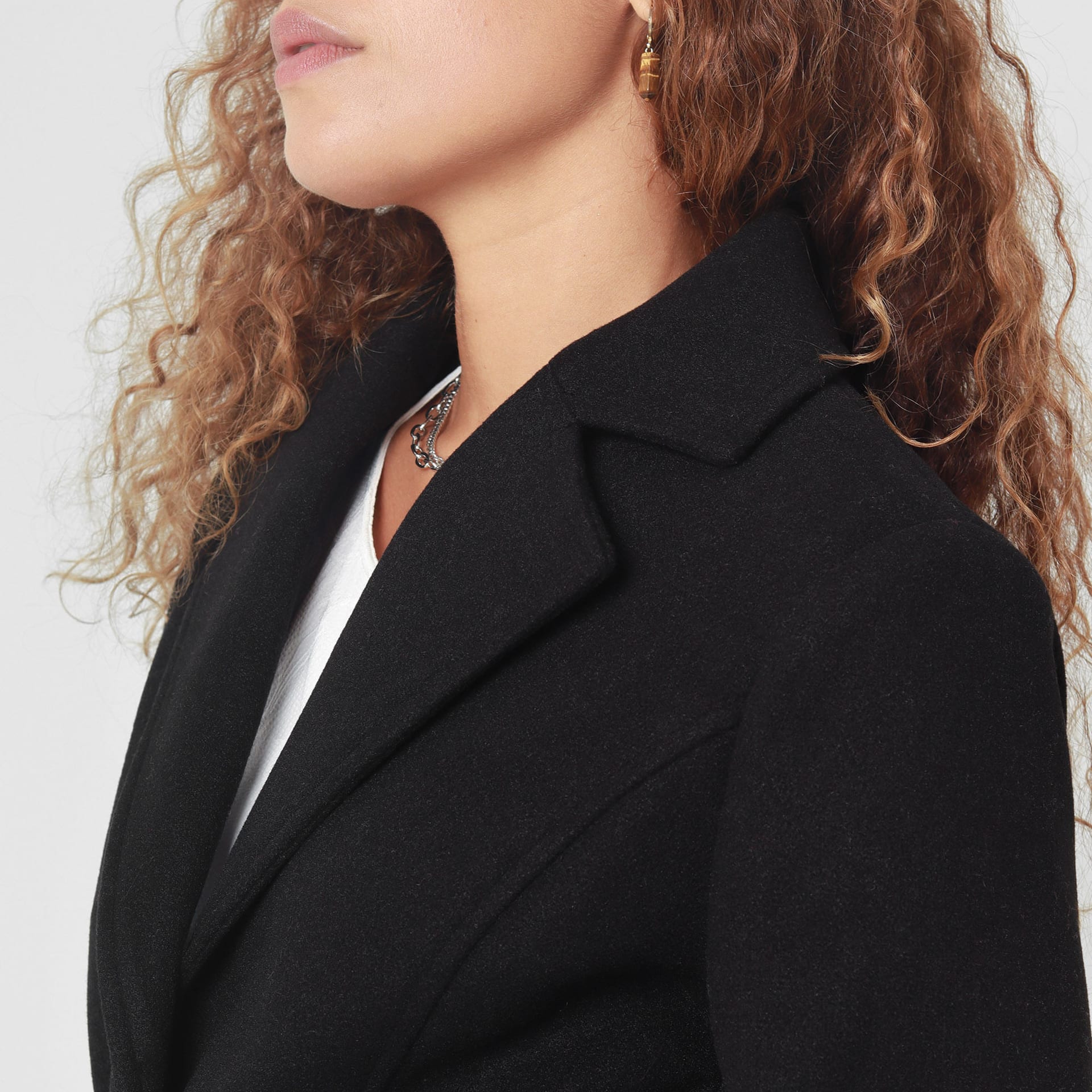 Chaqueta abrigo manga larga cuello solapa con lazo - imagen 17