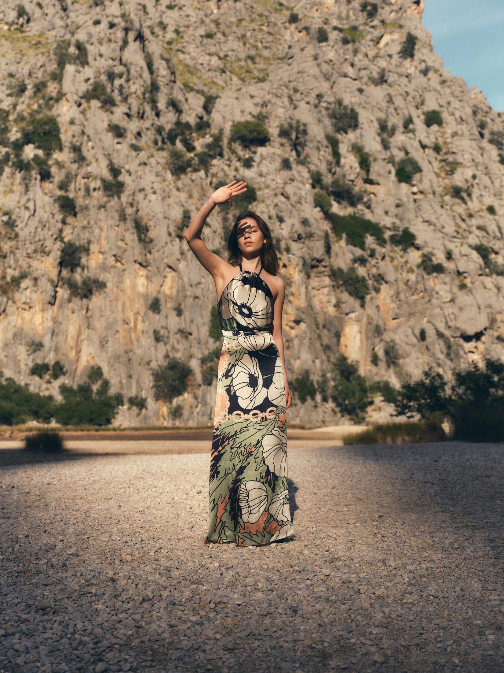 Magdalena Satin Silk Maxi Dress / Sage Gladiolos Garden - imagen 1