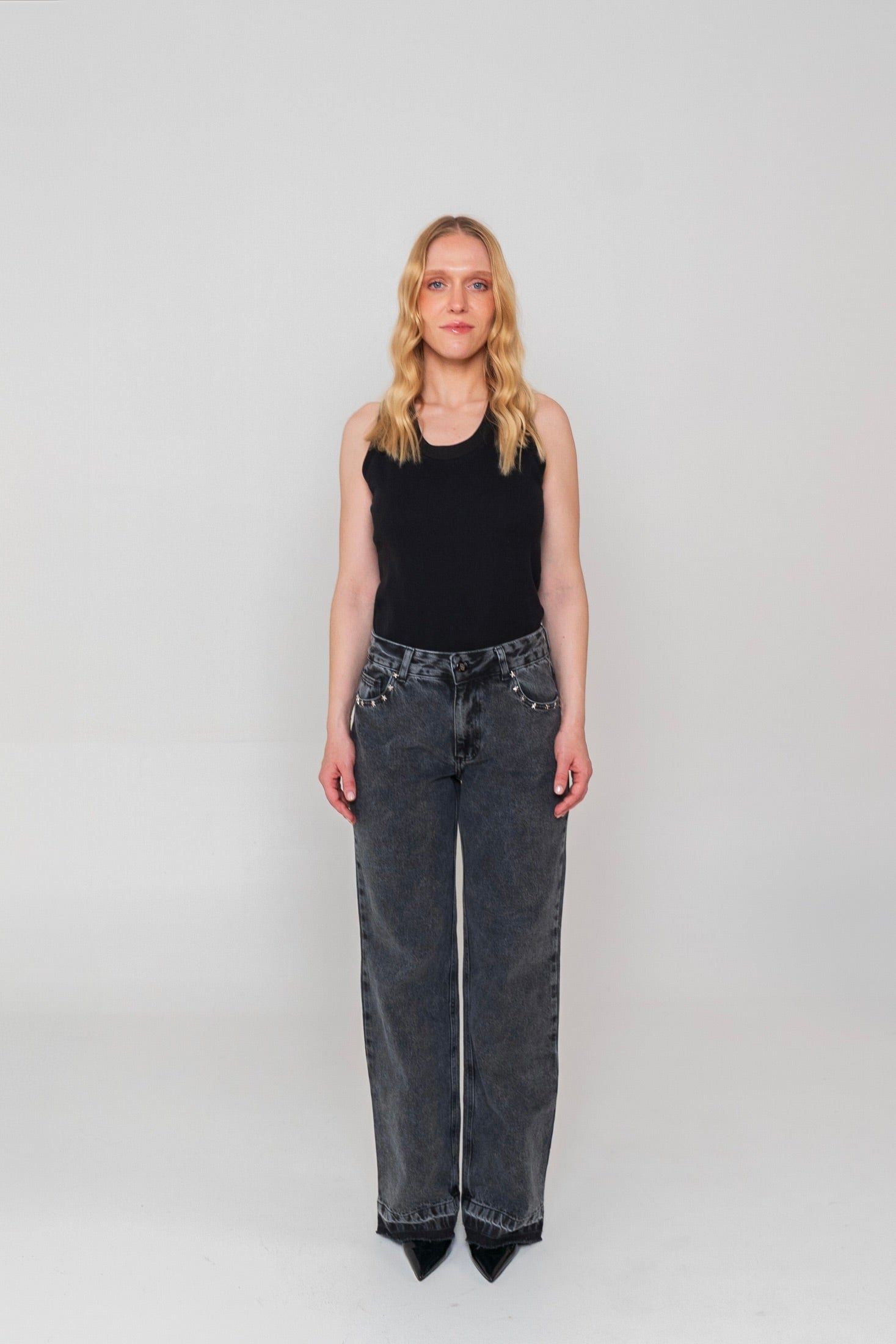 Cosmic Gray Jeans - imagen 1