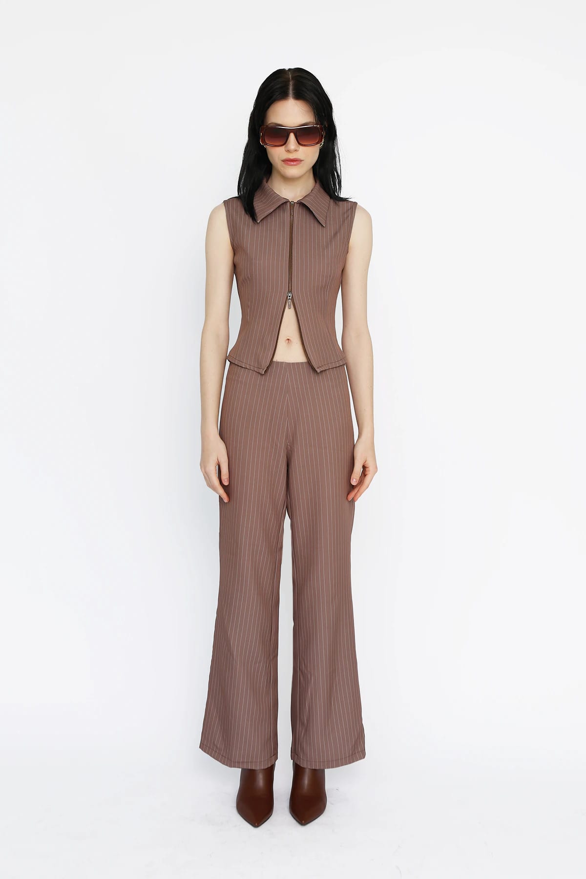 Zip Top in Brown Pinstripe - imagen 1