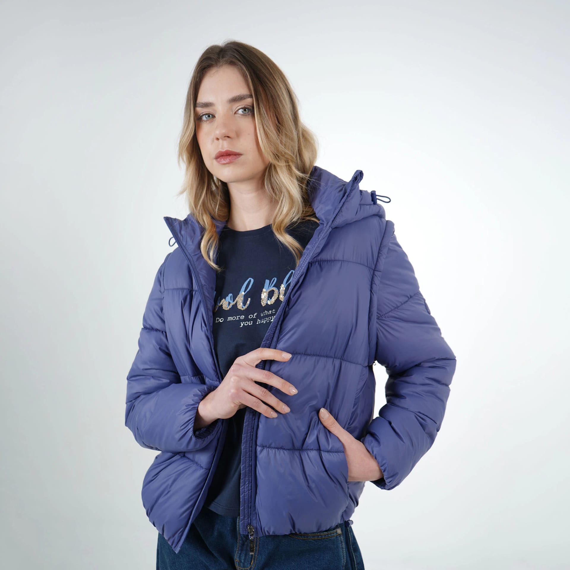 Chaqueta acolchada dos en uno mangas removibles con capucha - imagen 11
