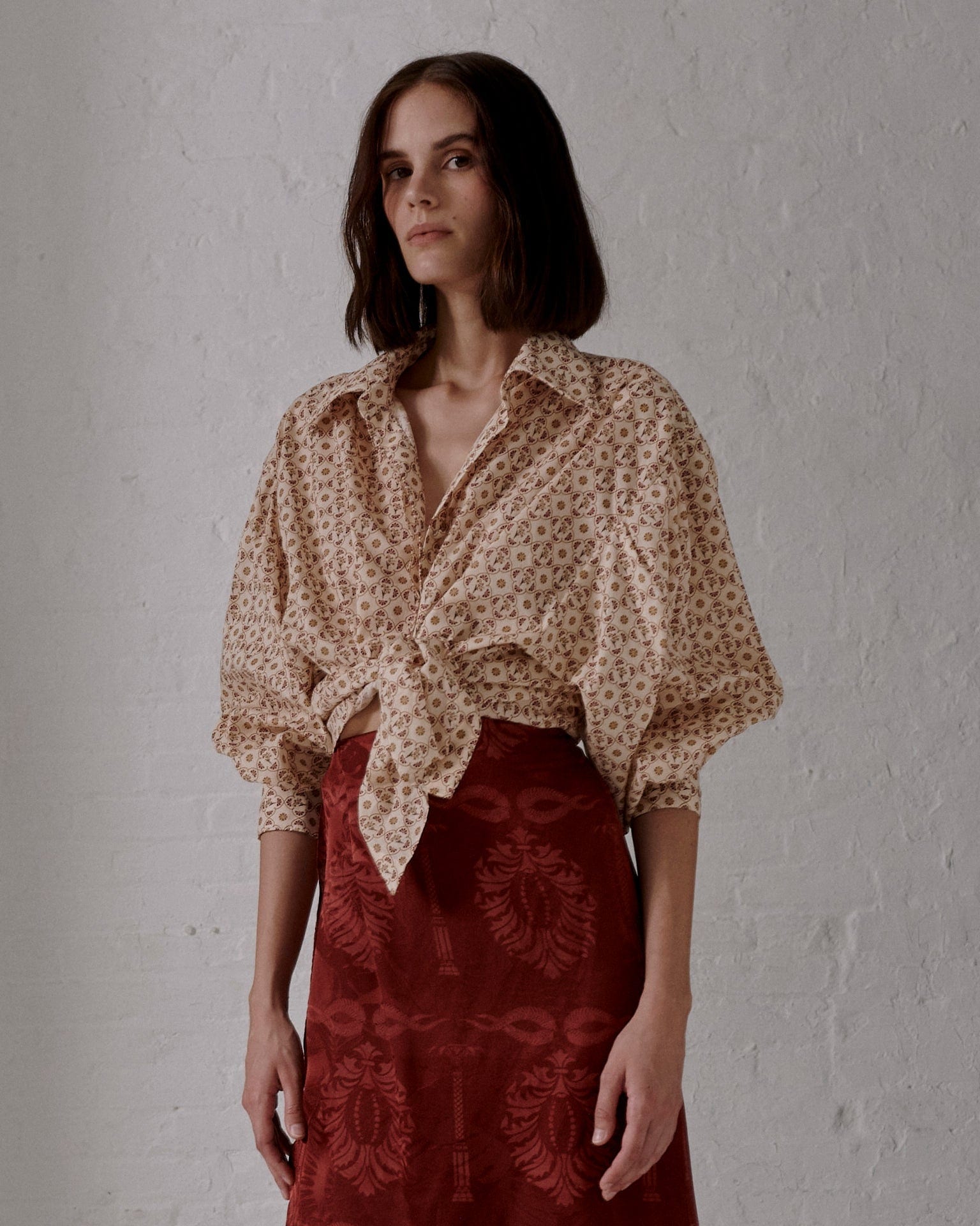 Barnes Cotton Bio Shirt / Beige May Flower - imagen 2