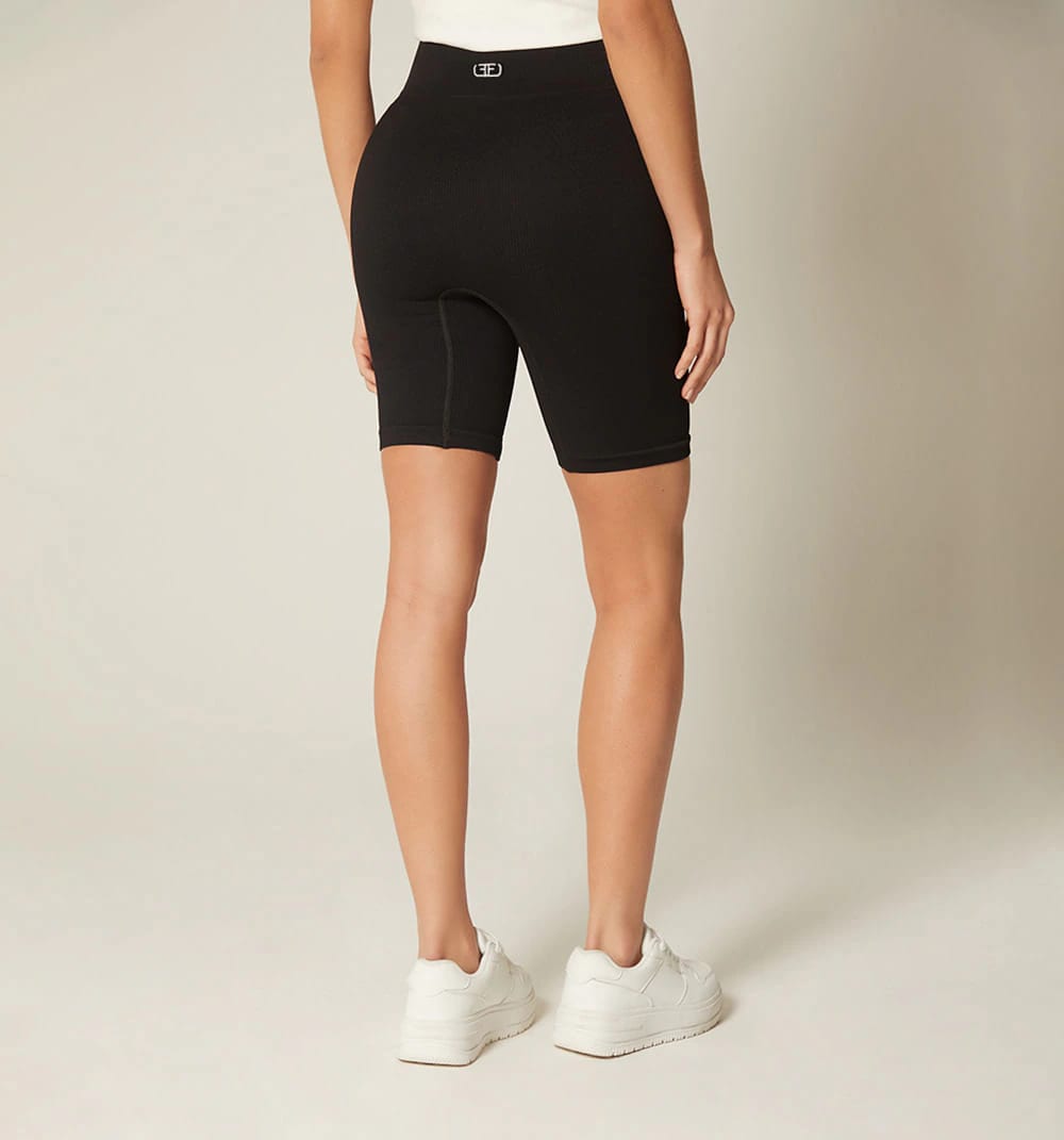 Short deportivo - imagen 2