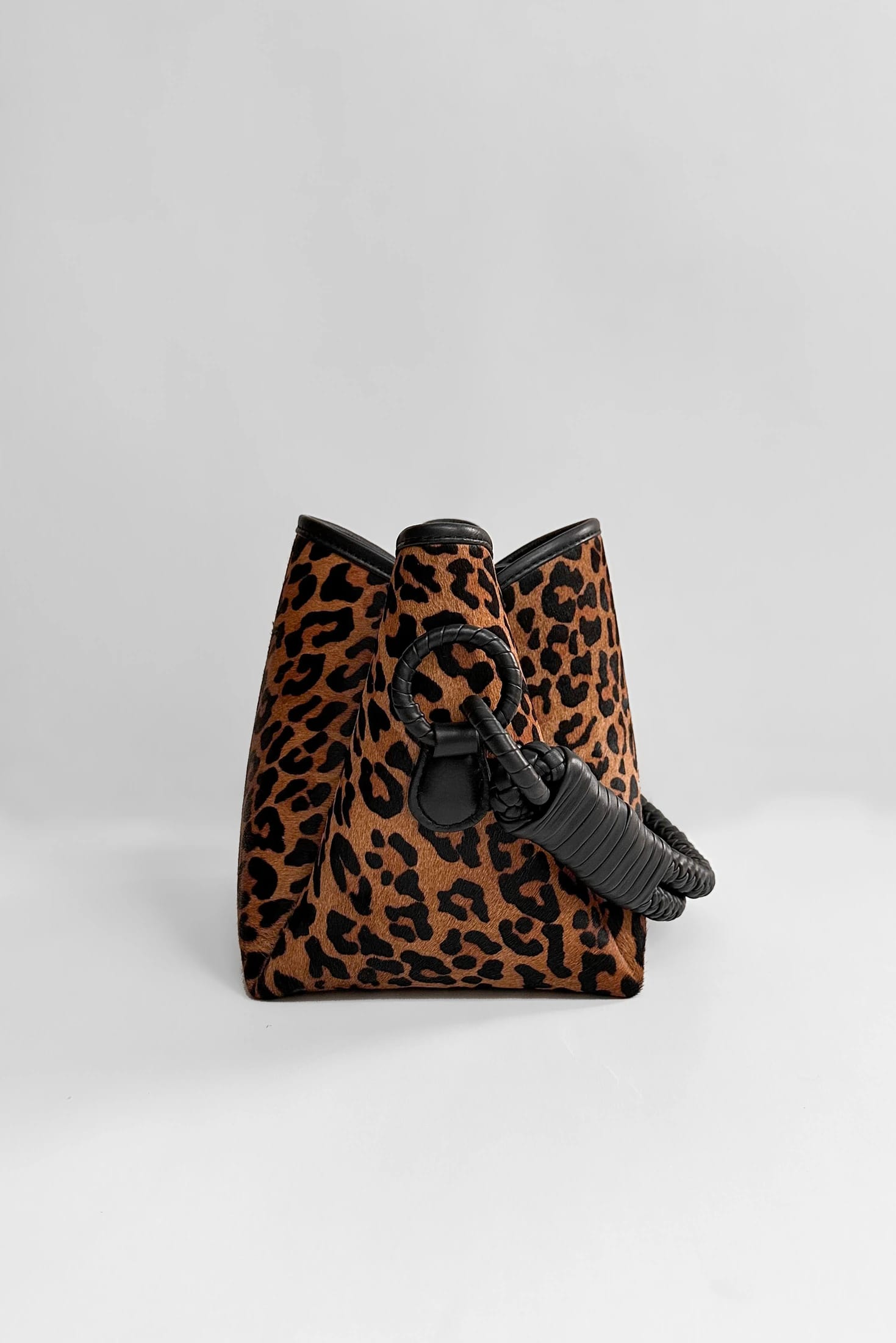 Tulip Mini Bucket Bag, Leopard - imagen 3