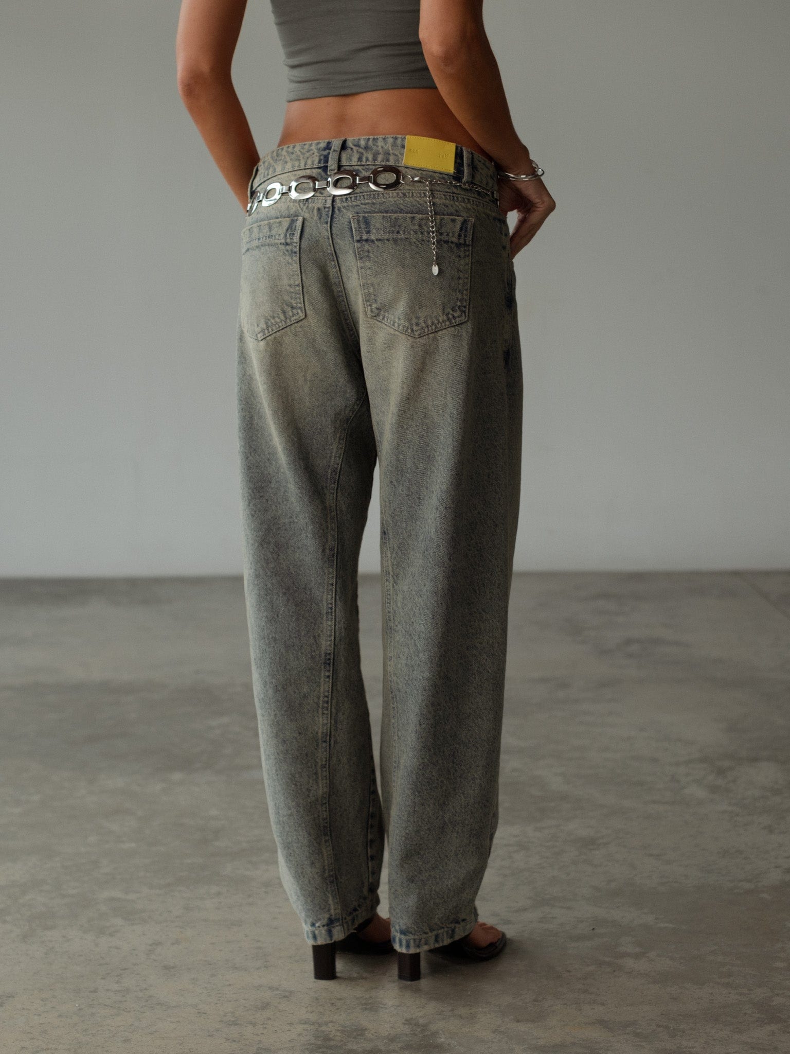 LONG BARREL JEAN - SUNBLEACHED - imagen 8