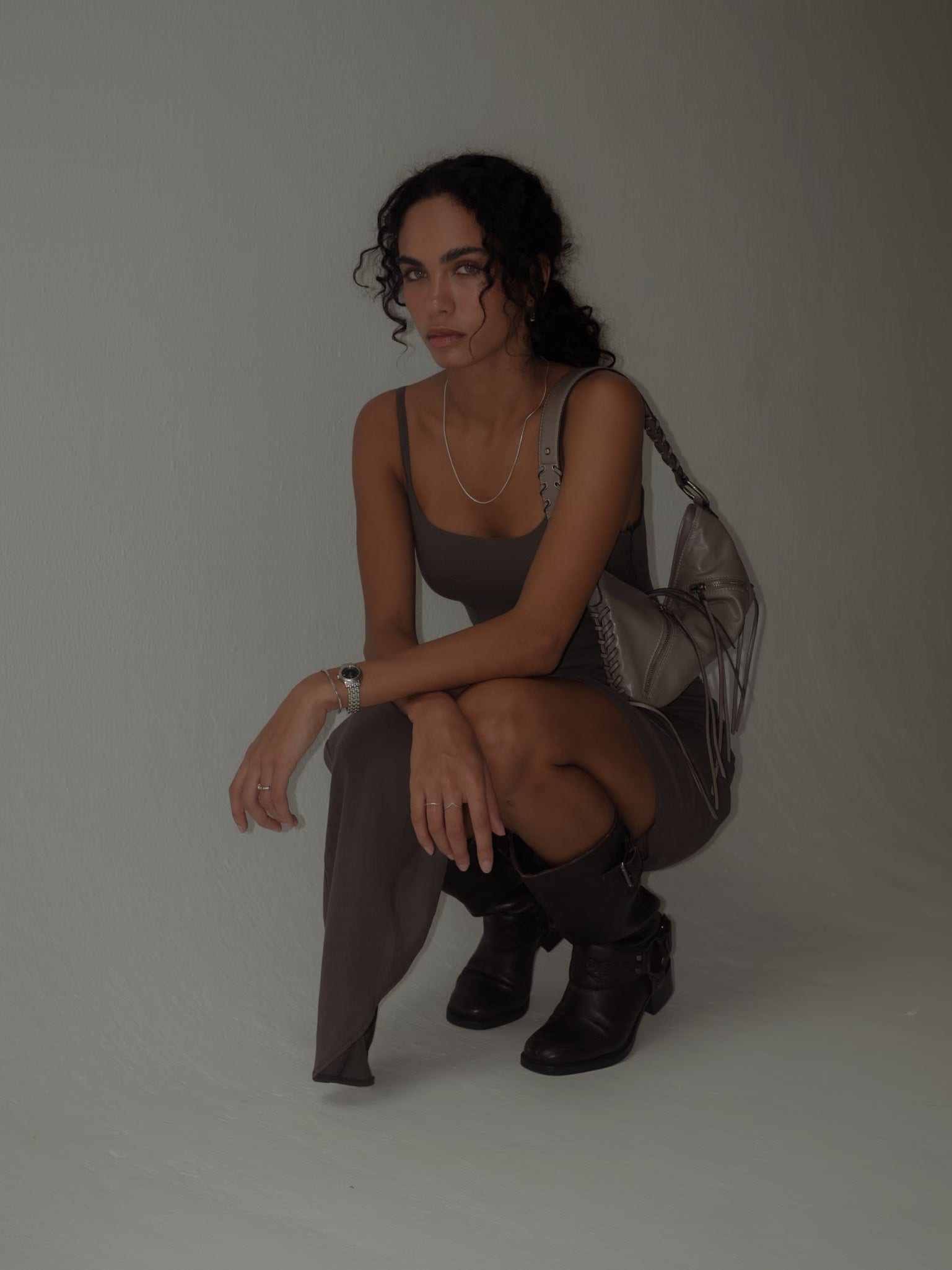 THE MINIMAL DRESS - ESPRESSO - imagen 2