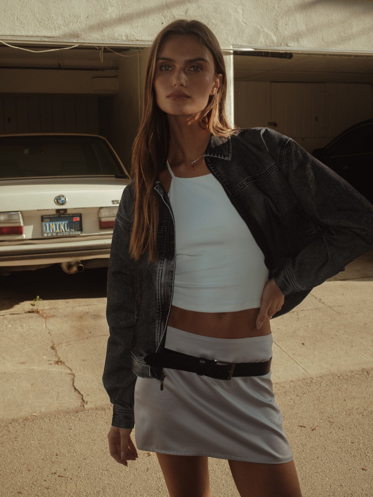 SATIN MINI SKIRT - SILVER - imagen 3