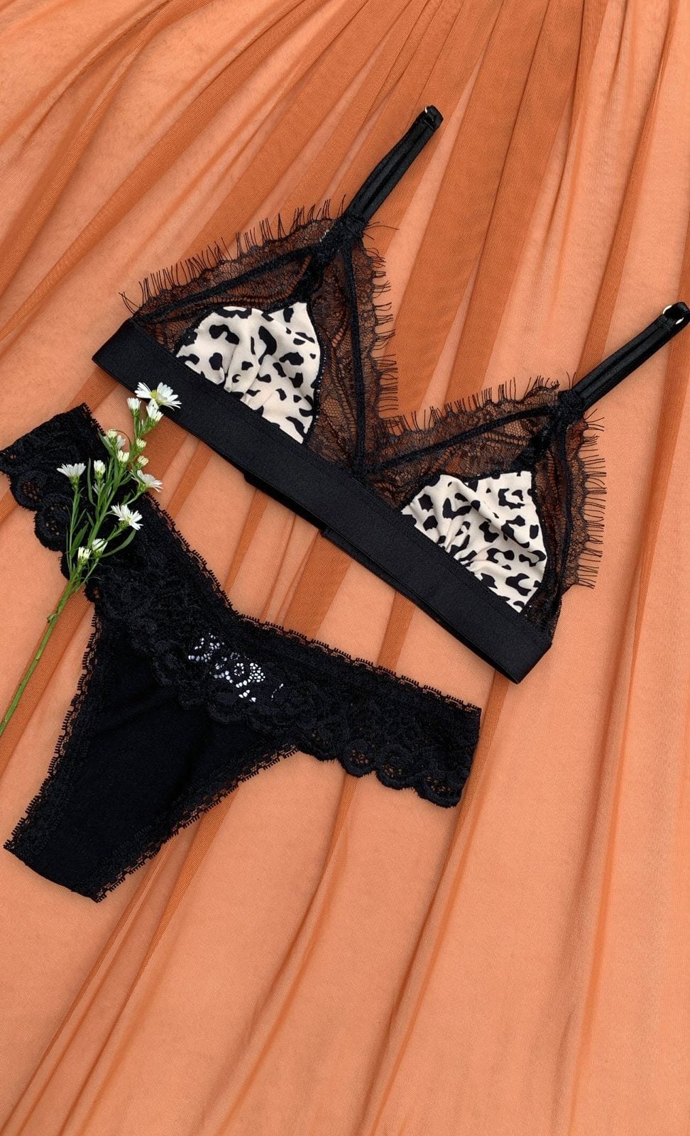 Selena Bralette - imagen 2