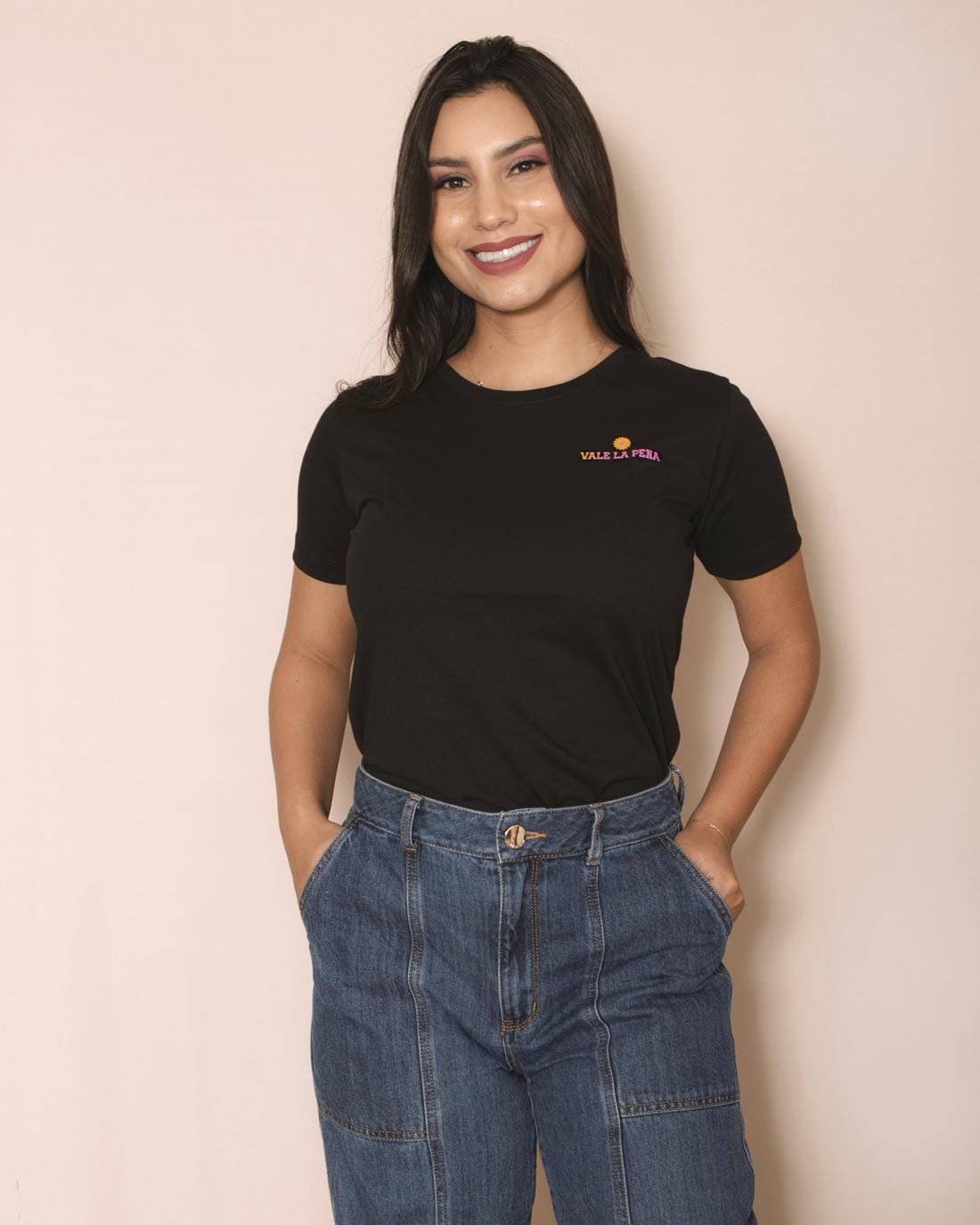 camiseta negra para mujer - imagen 2