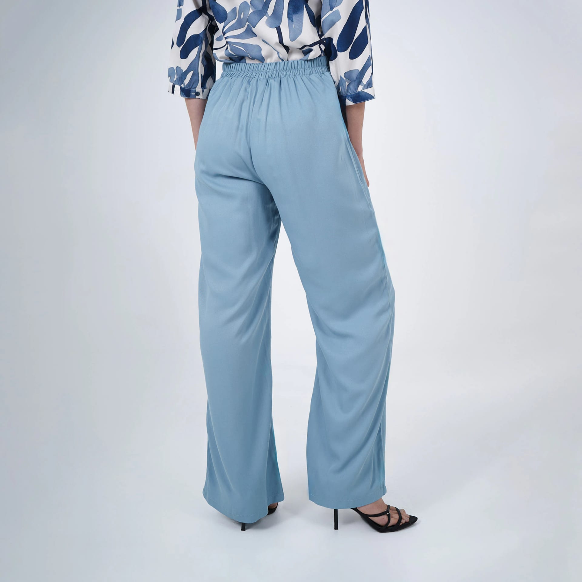 Pantalon Tiro Alto Bota Recta - imagen 20