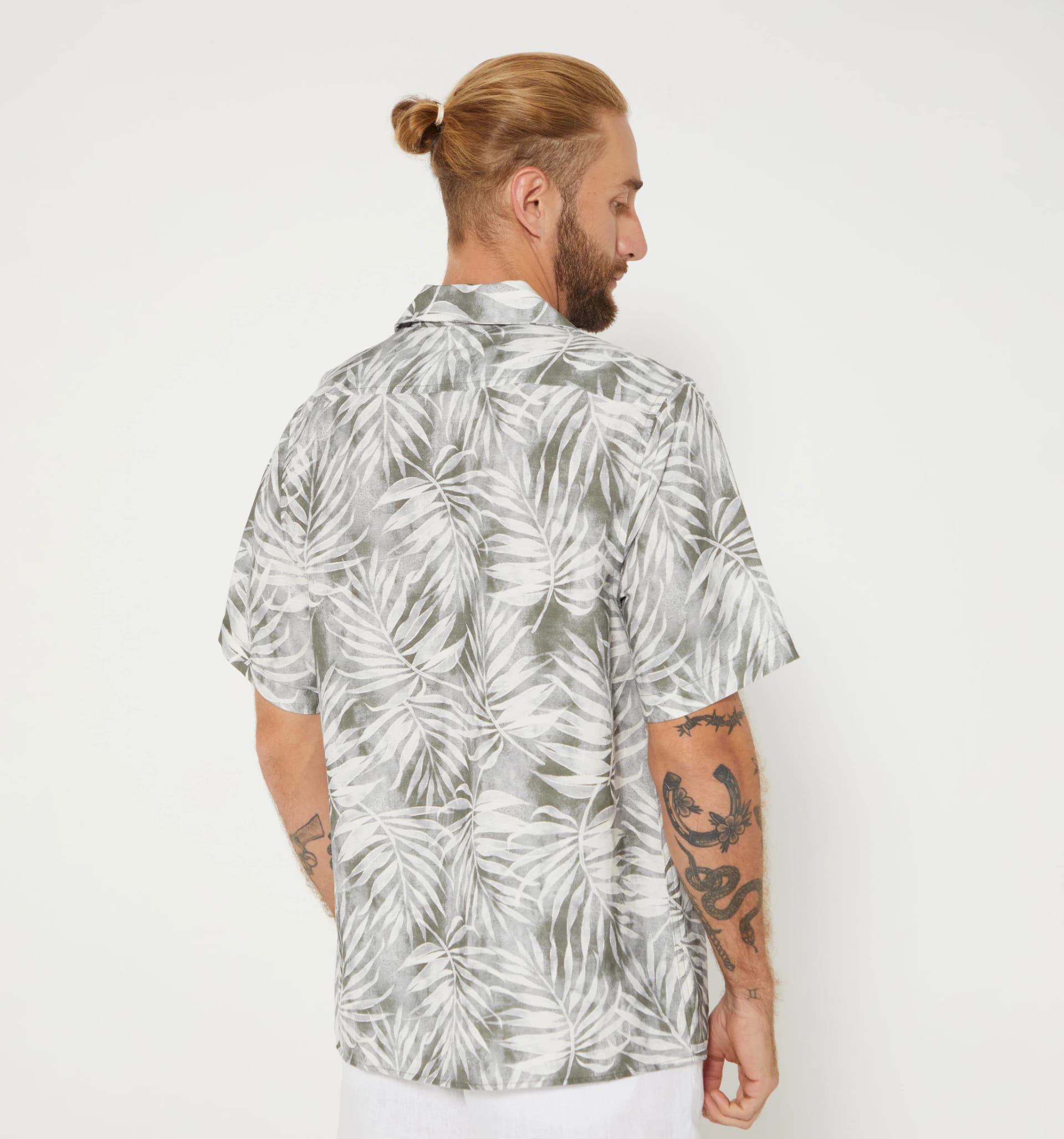 Camisa resort para hombre - imagen 9