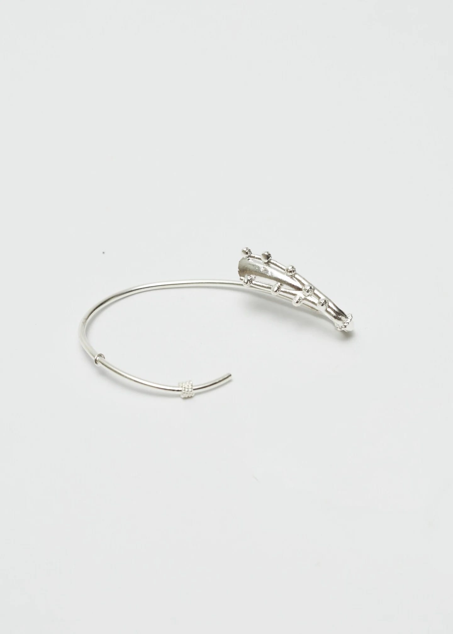 Earcuff Estambre Plata - imagen 2