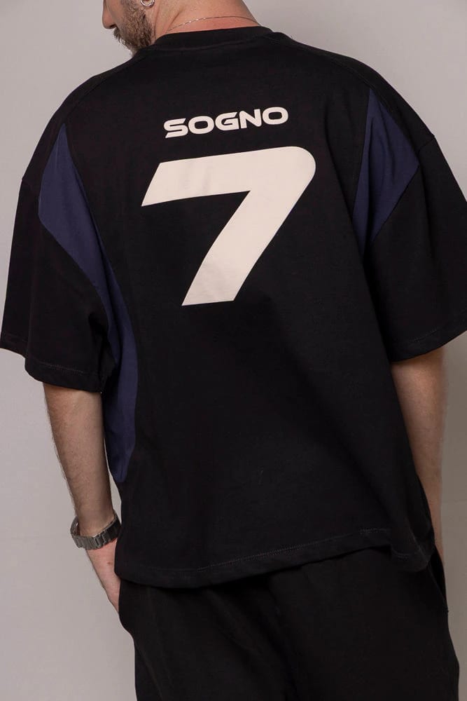 Camiseta Boxy Cortes 87/27-Negra - imagen 6
