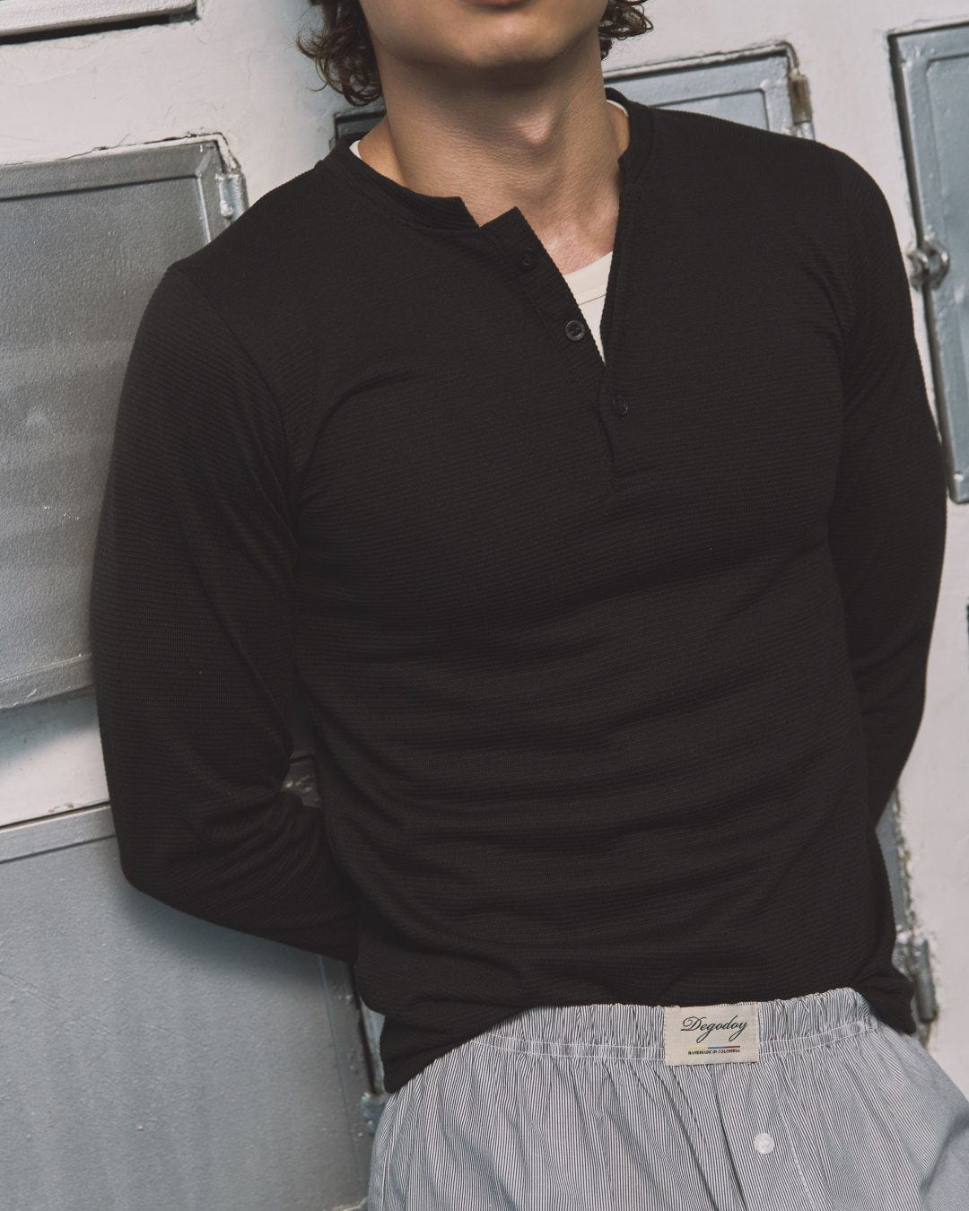 Lane Henley Negro - imagen 3