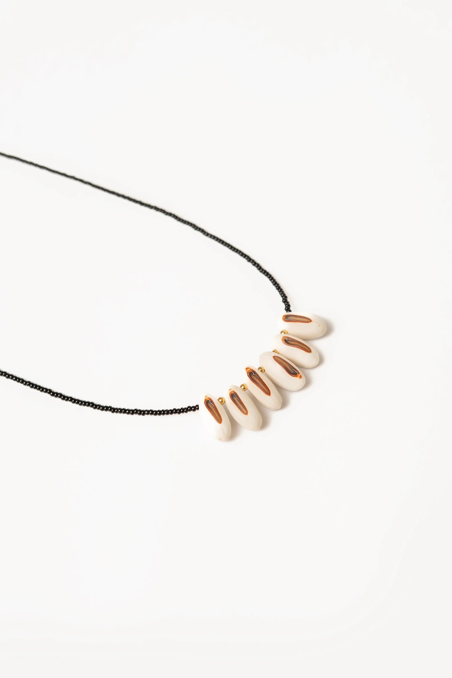 Collar Arado Frijol Blanco - imagen 3