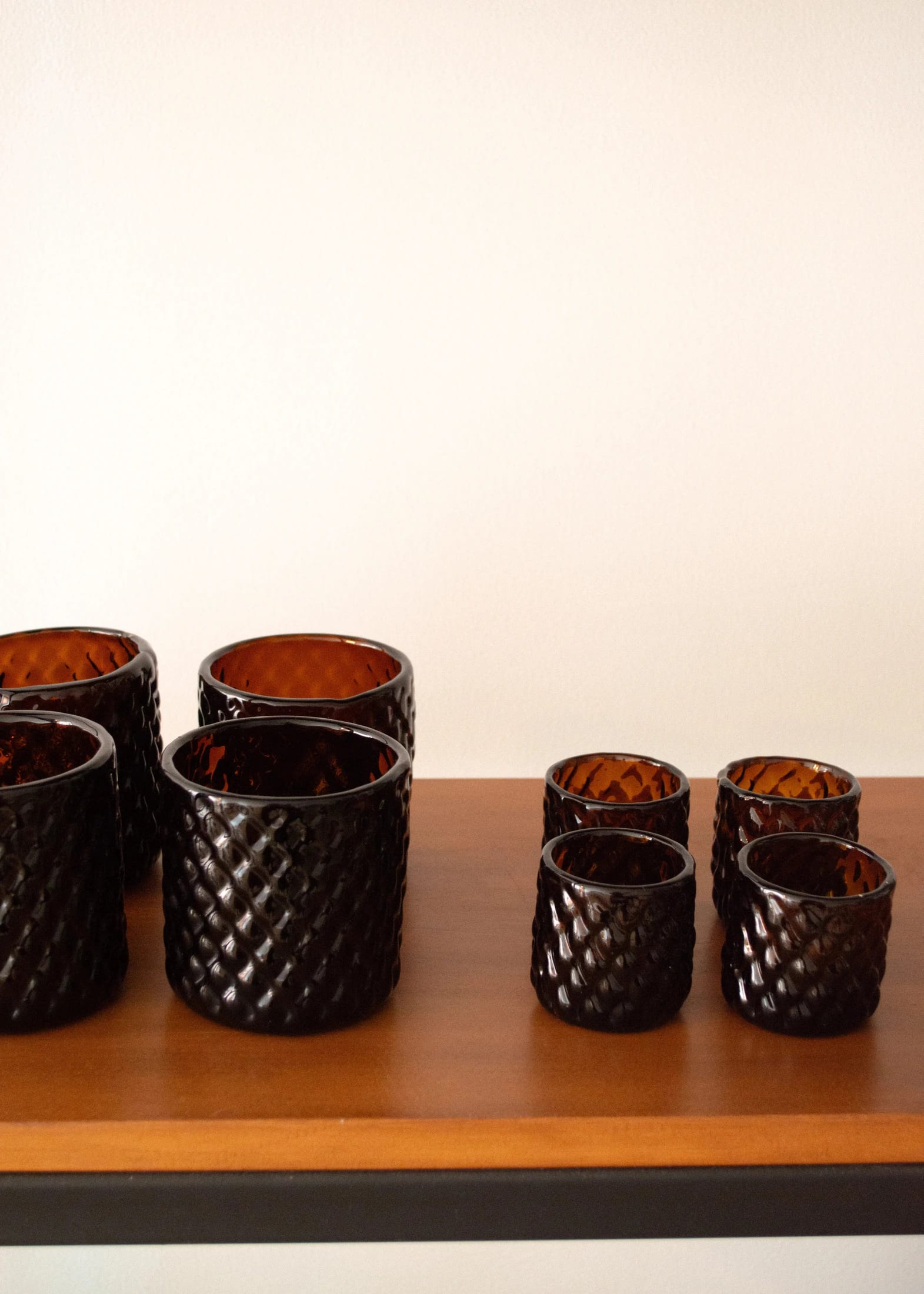 AMBER MIST SHOT GLASSES (SET OF 4) - imagen 2