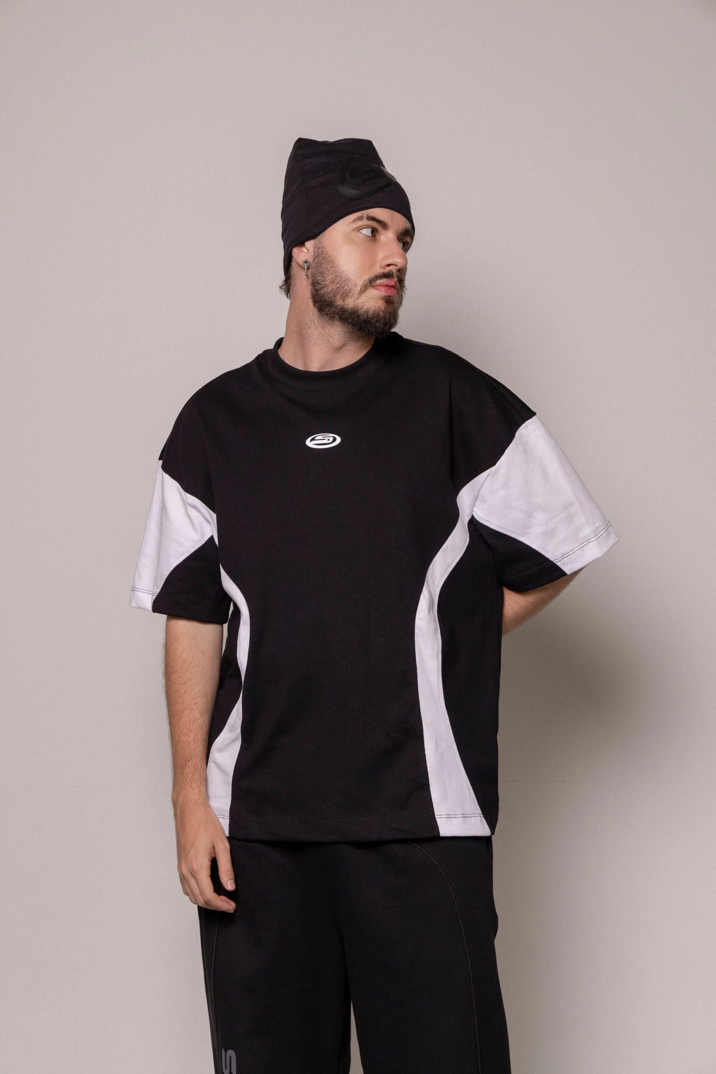 Oversized 87/27 Cortes-Negra - imagen 1