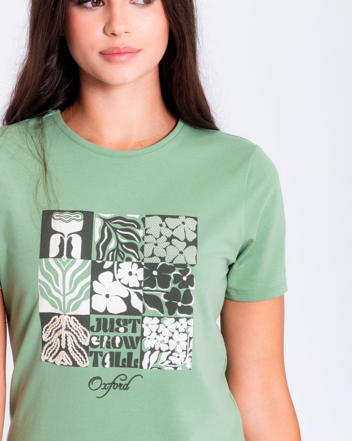 Camiseta verde estampado frontal para mujer - imagen 4