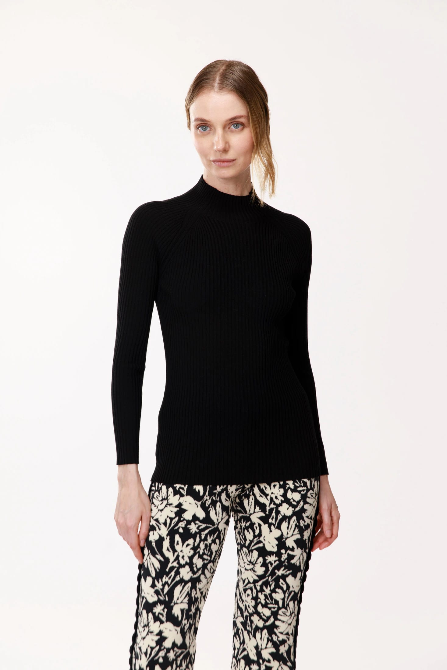Acacia Turtleneck - imagen 1