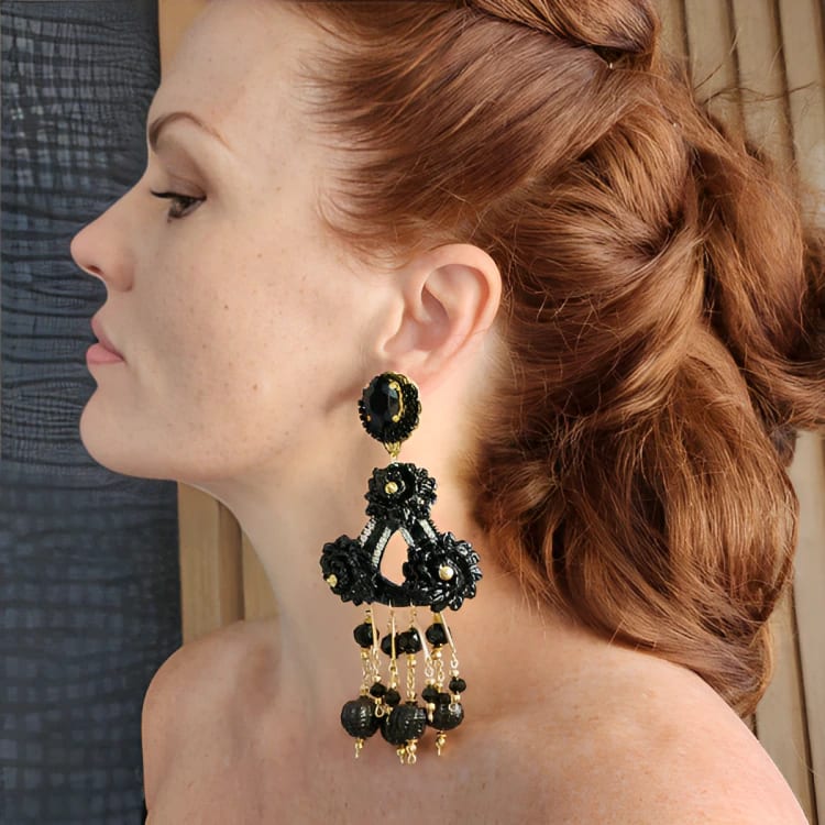 Fiber Oval Flower Black Earrings - imagen 2