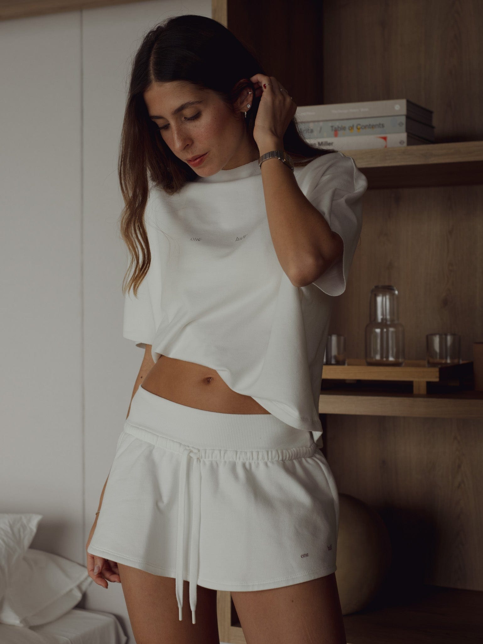 ONE HALF ROLLED SLEEVE T-SHIRT - SOFT WHITE - imagen 3