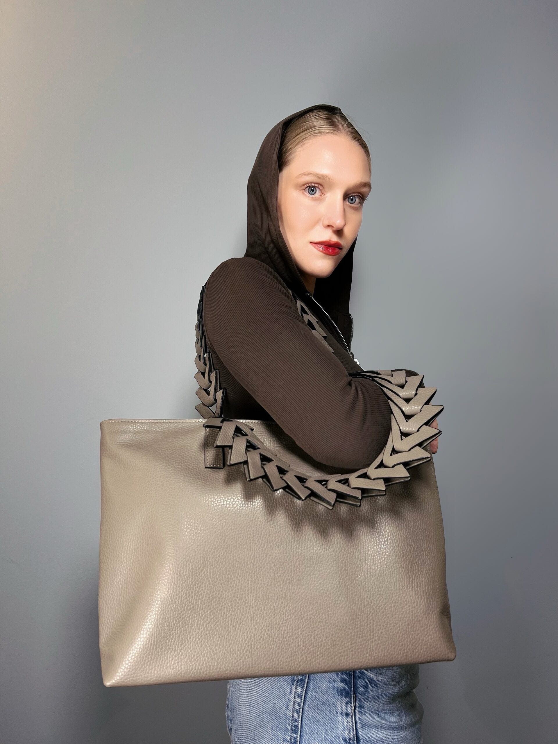 Caro Laptop Tote taupé 14" - imagen 3