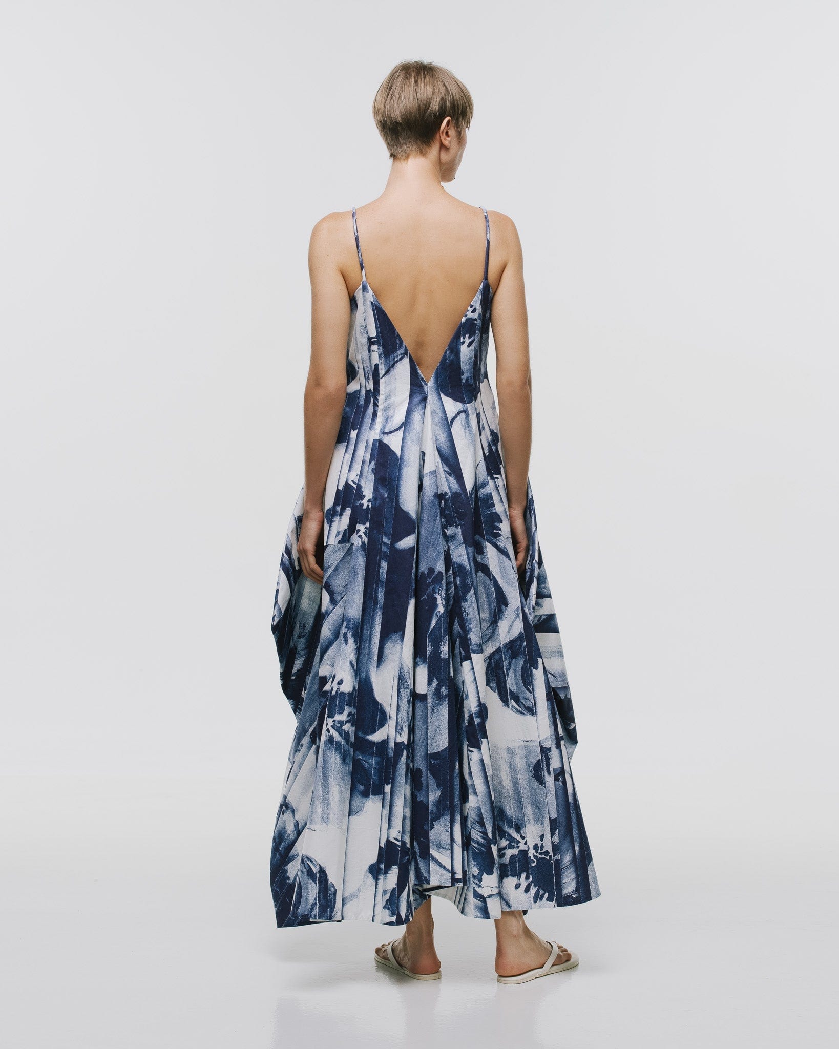 'YIN' MIDI DRESS - imagen 3