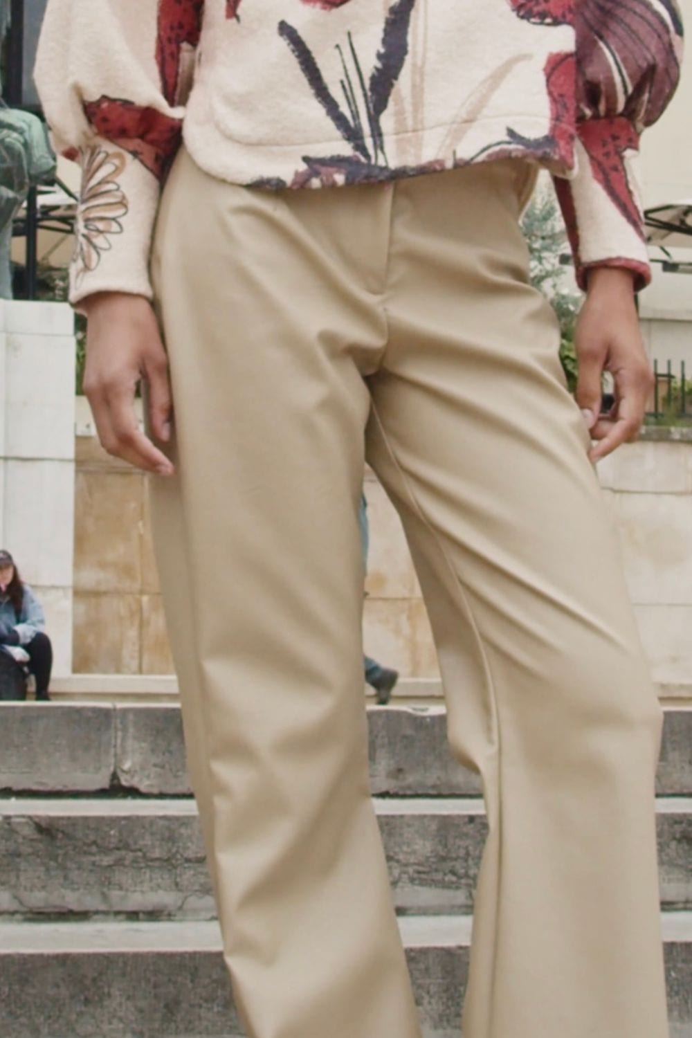 Pantalón Carlota Beige cuerina - imagen 1