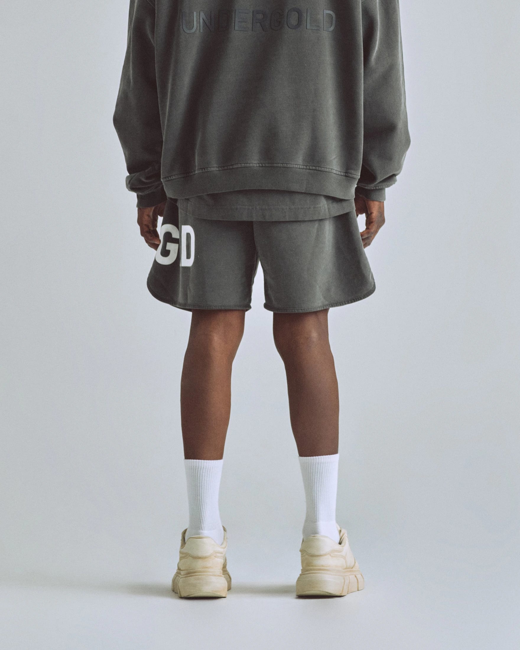 Line UNDRGLD Biased Shorts Old Gray - imagen 7