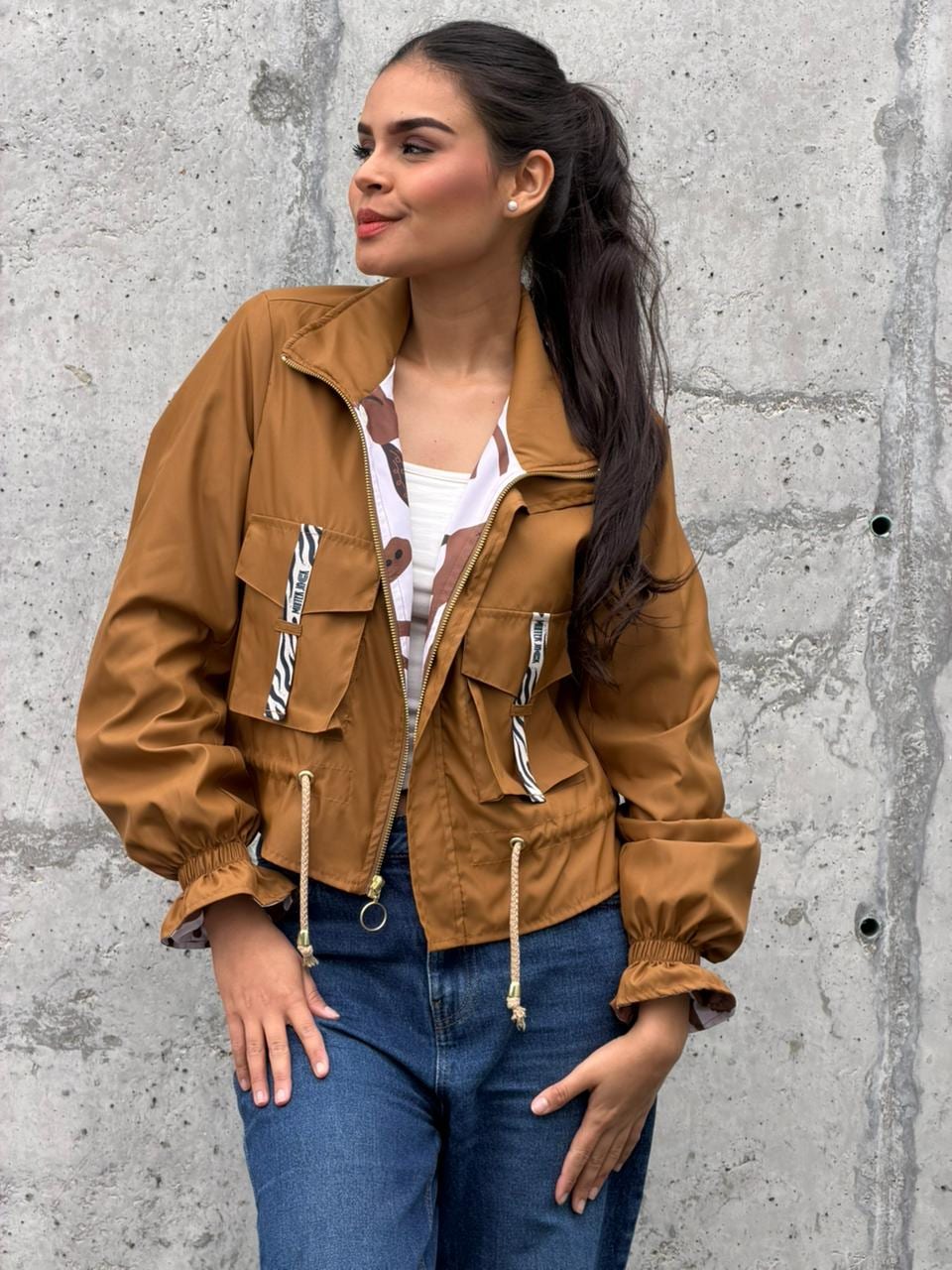 Chaqueta Corta Unicolor Mocca - imagen 1