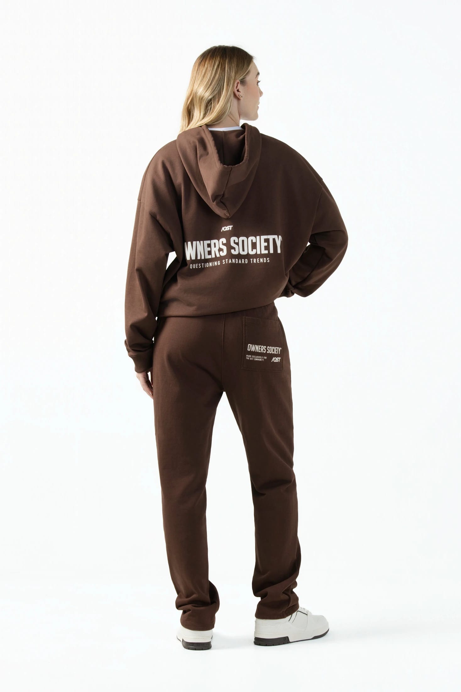 PANTALON SUDADERA COLOR SHAVED CHOCOLATE - imagen 8