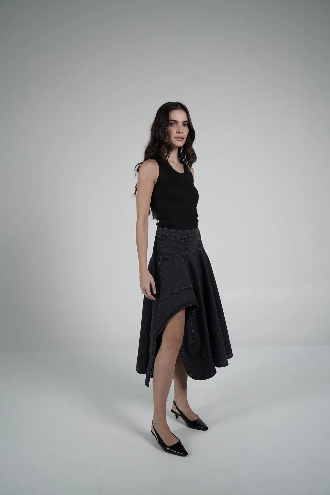 Black asymmetrical skirt - imagen 2