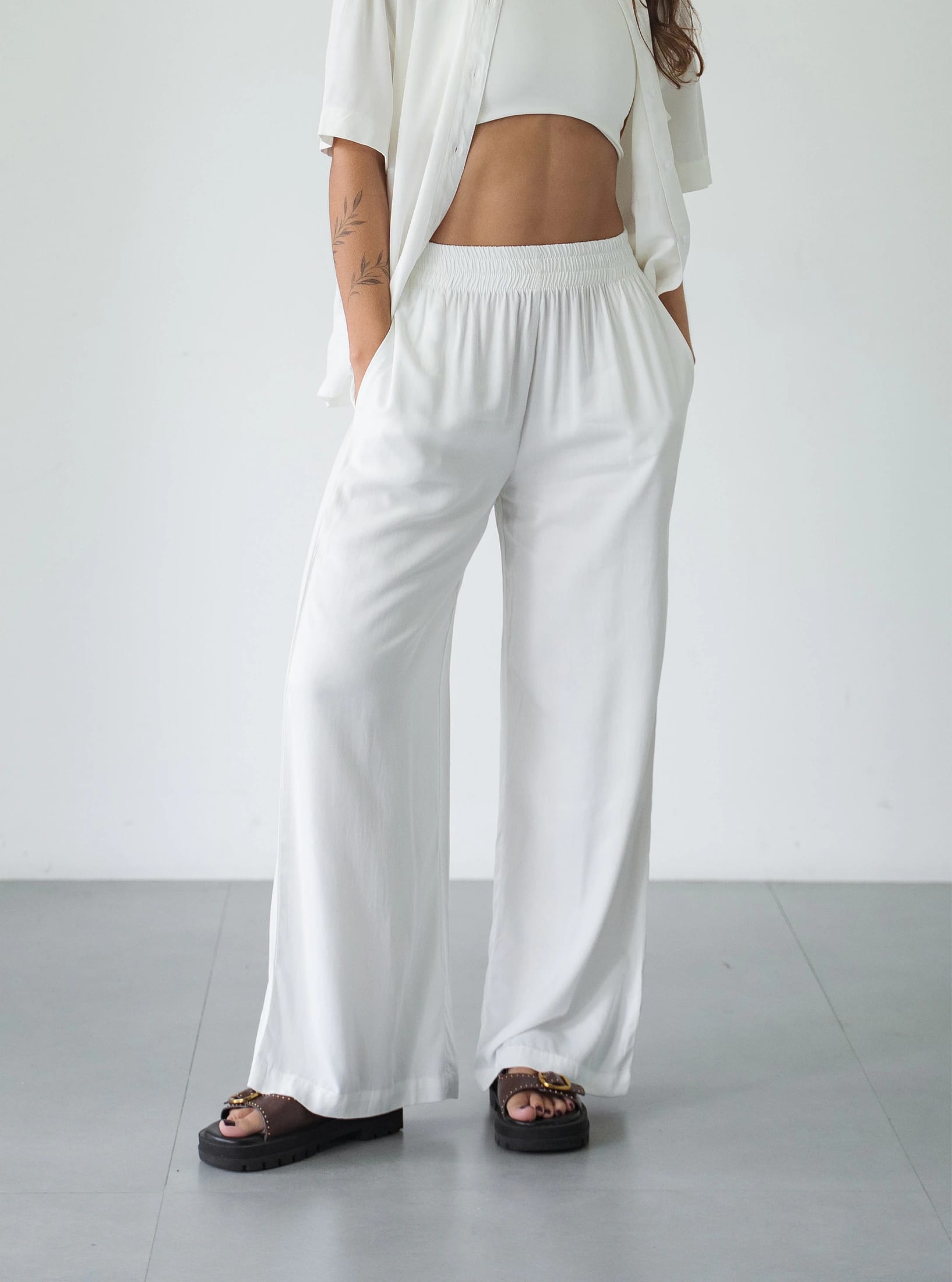 Set Breezy Creamy Palazzo - imagen 7