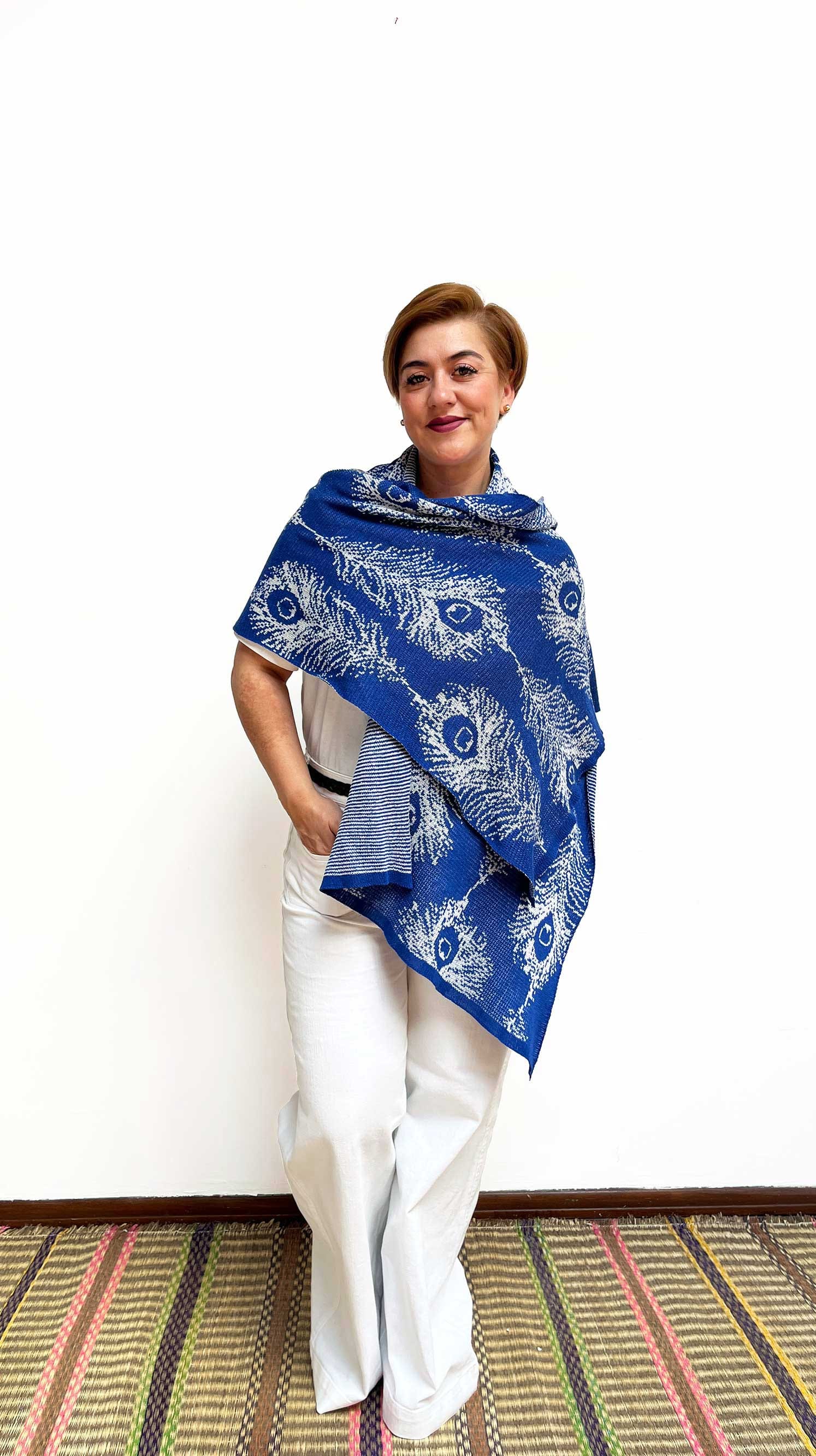 Chal Plumas - azul rey y gris claro - imagen 5