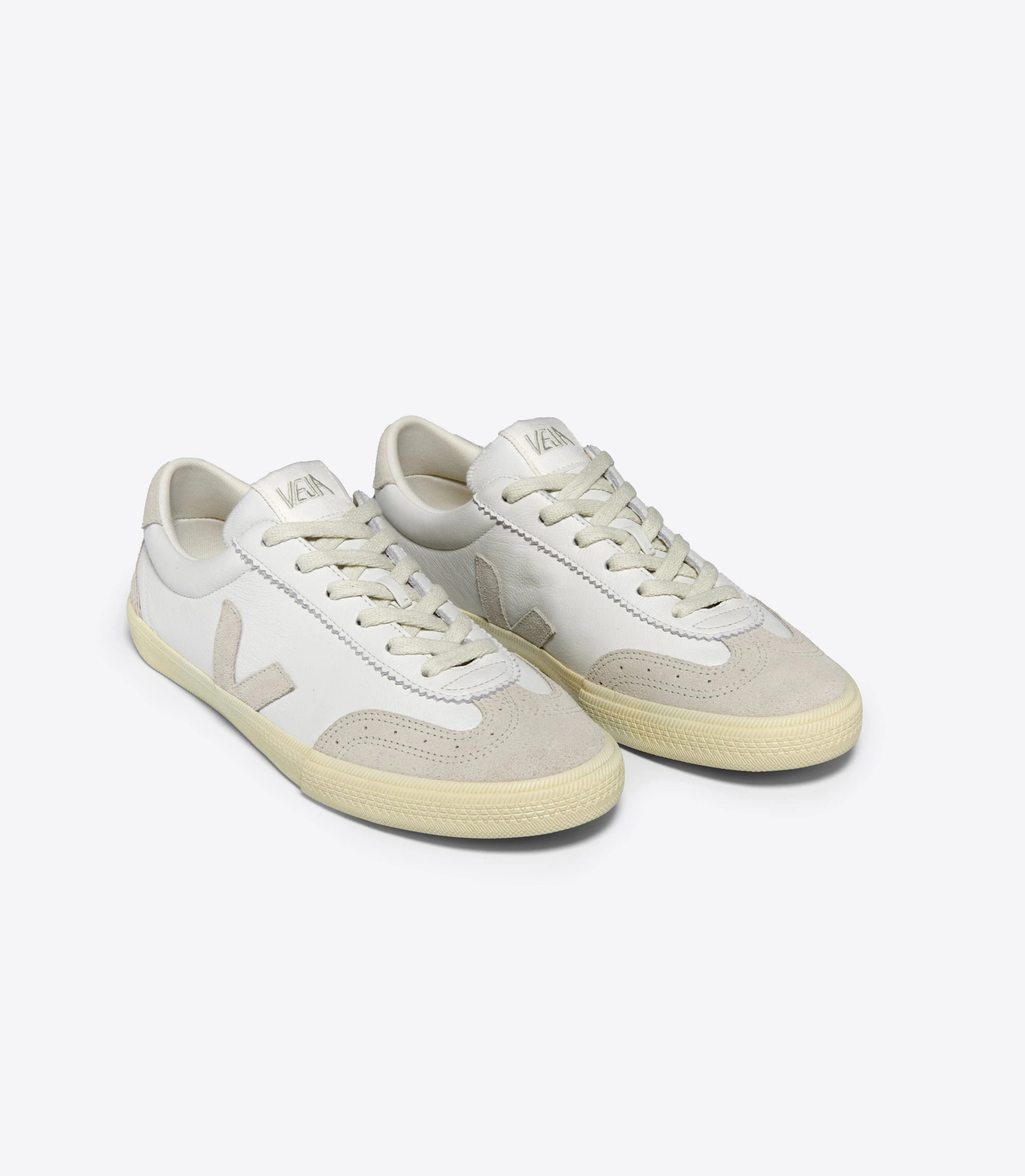 Tenis Veja Volley White Natural - imagen 3