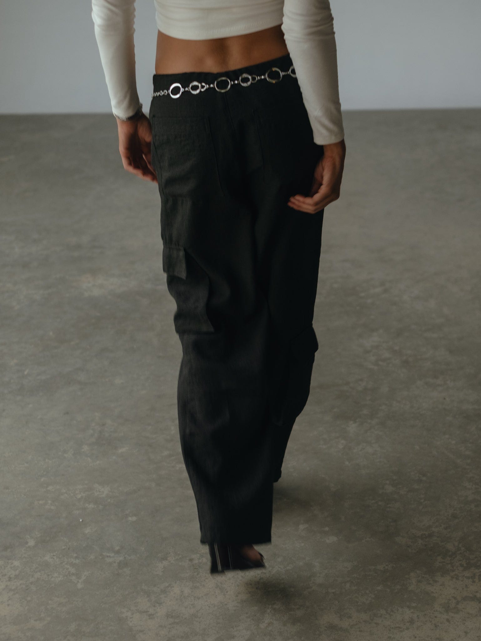 LIGHT CARGO PANT - BLACK - imagen 13