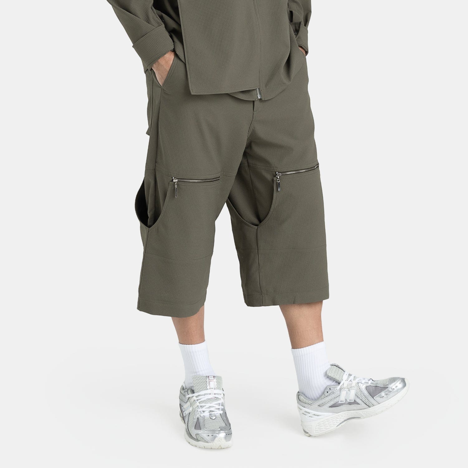 Pantalón Active Convertible Verde Militar - imagen 3