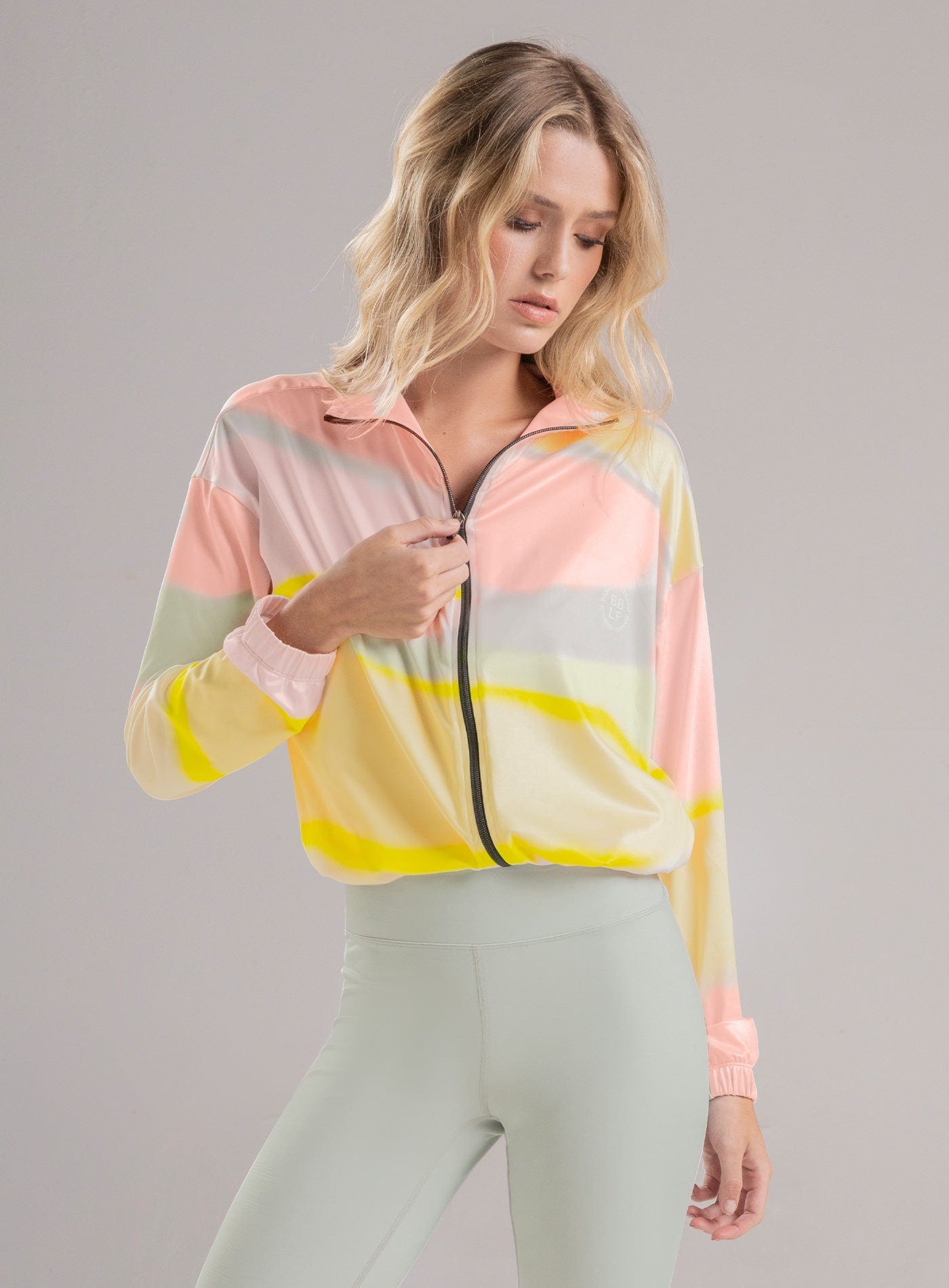 CHAQUETA DEPORTIVA SUBLIMADA - PRECIO ESPECIAL - imagen 2