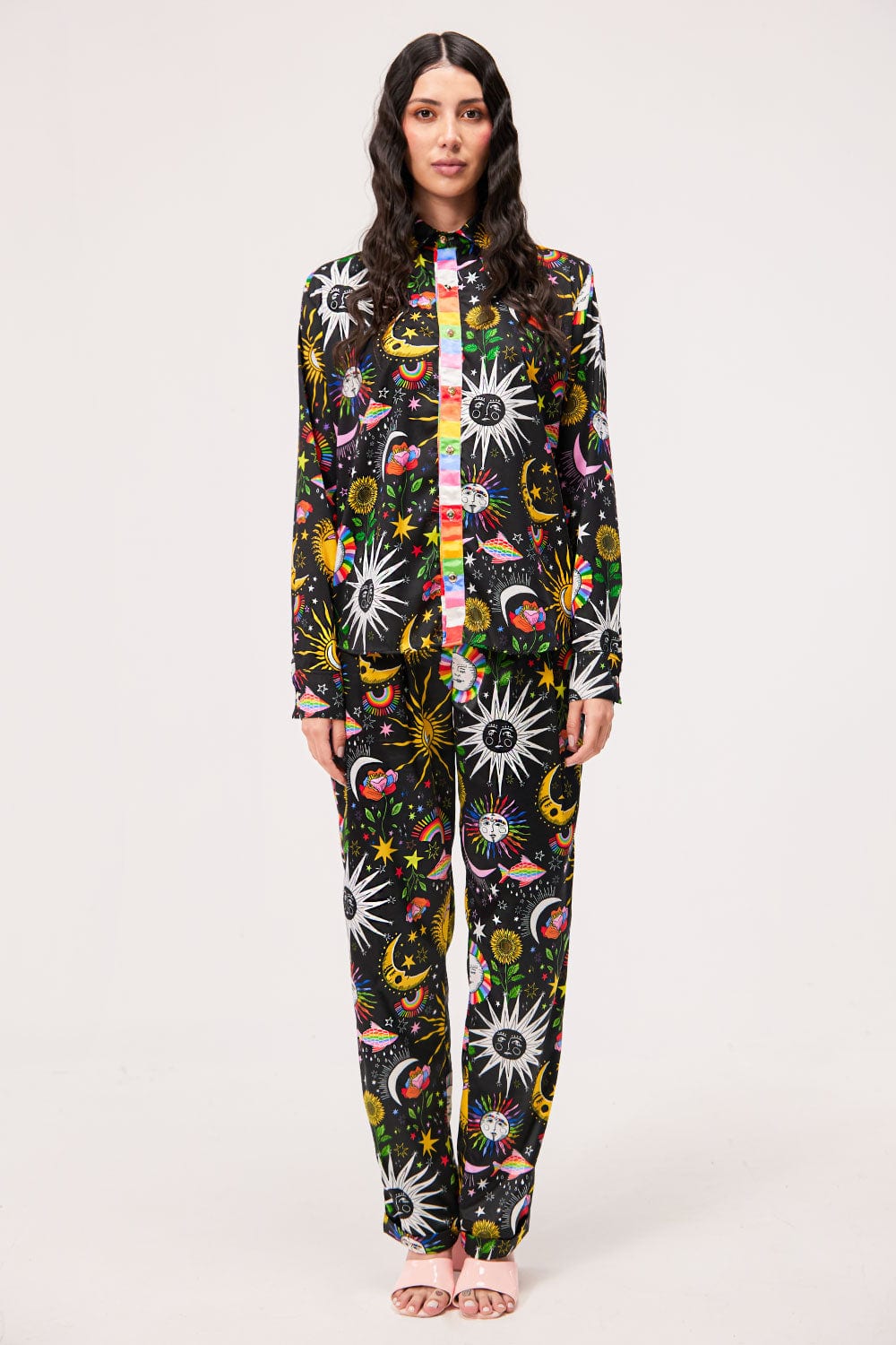 Camisa Manga Larga Unisex / Estampado Madre Luna, Padre Sol Negra - imagen 3