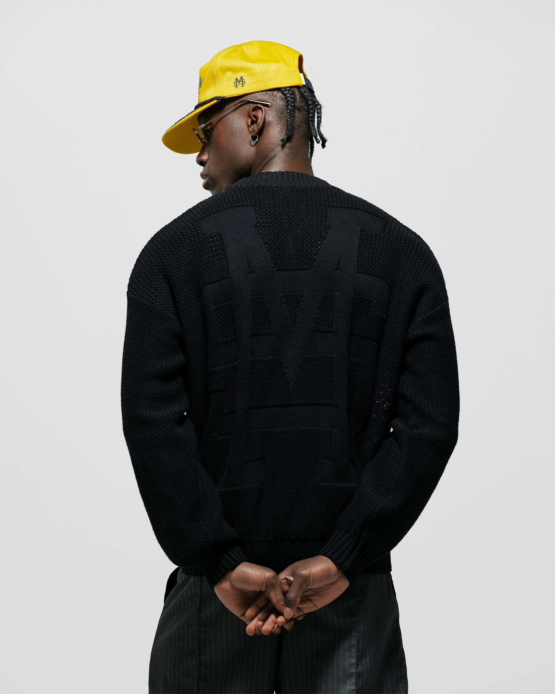 Knit Monogram Sweater - Negro Oscuro - imagen 2