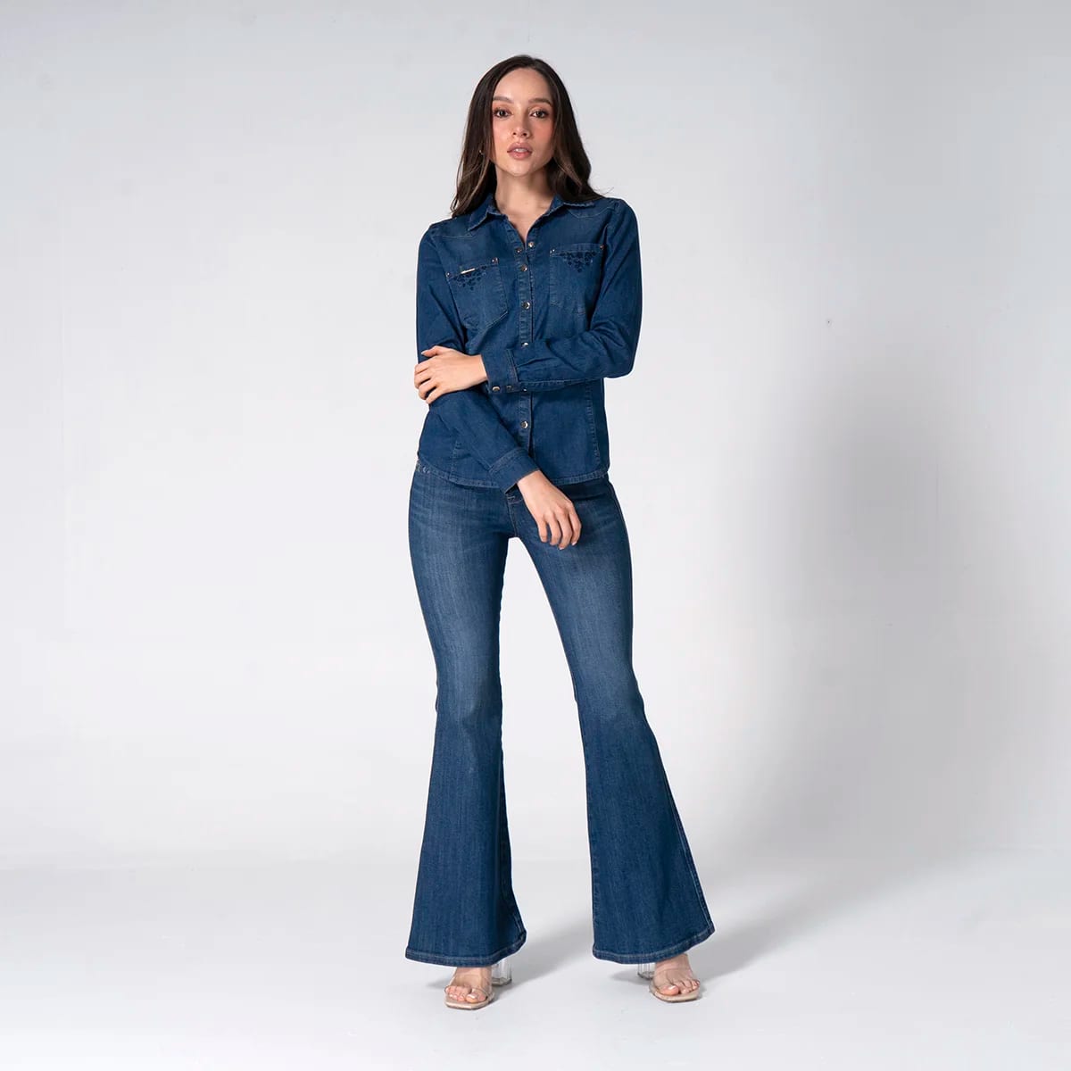 Blusa Denim Slim Cuello Camisero Angela - imagen 2