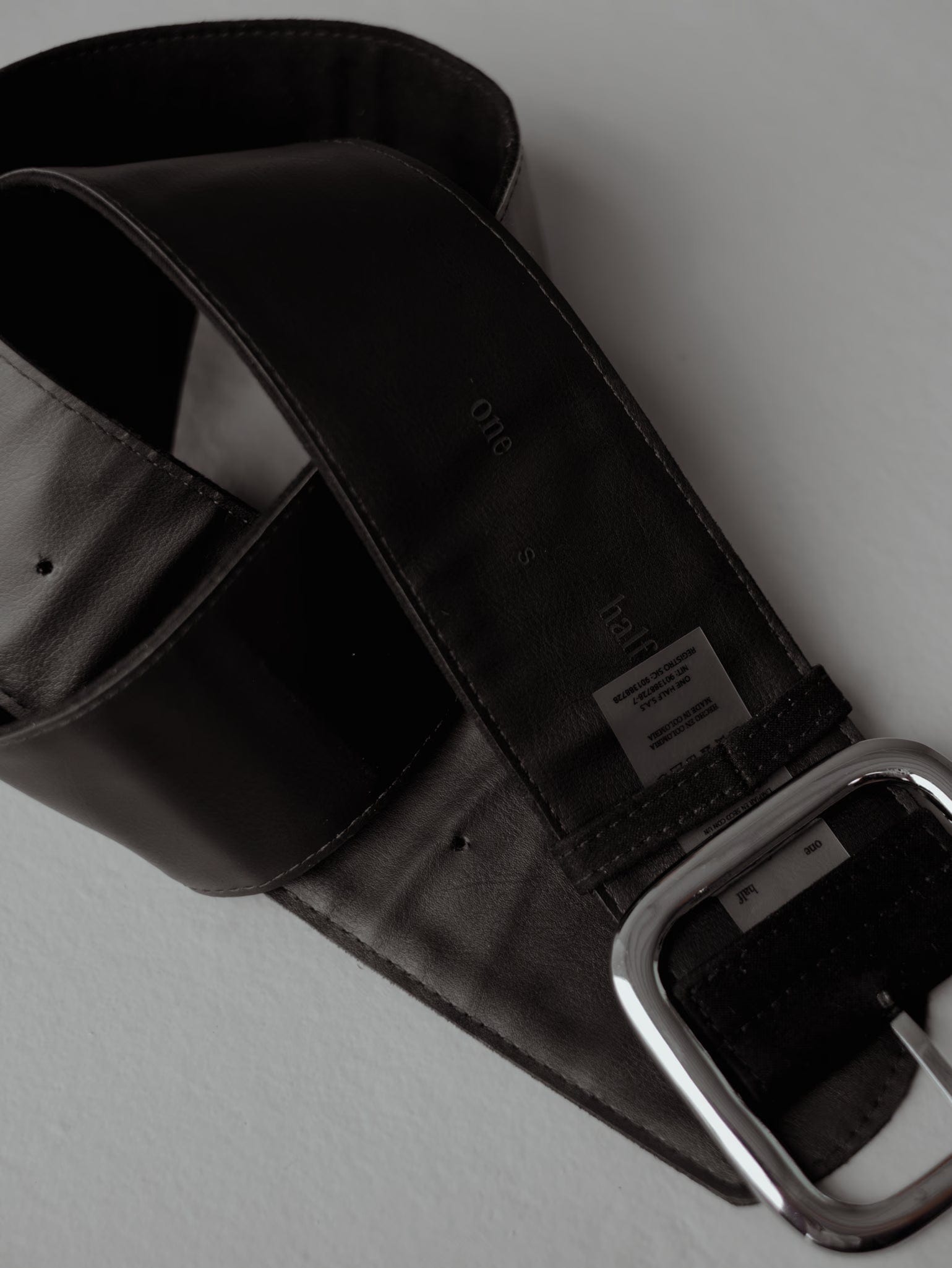 SUEDE BIG BELT - BLACK - imagen 9