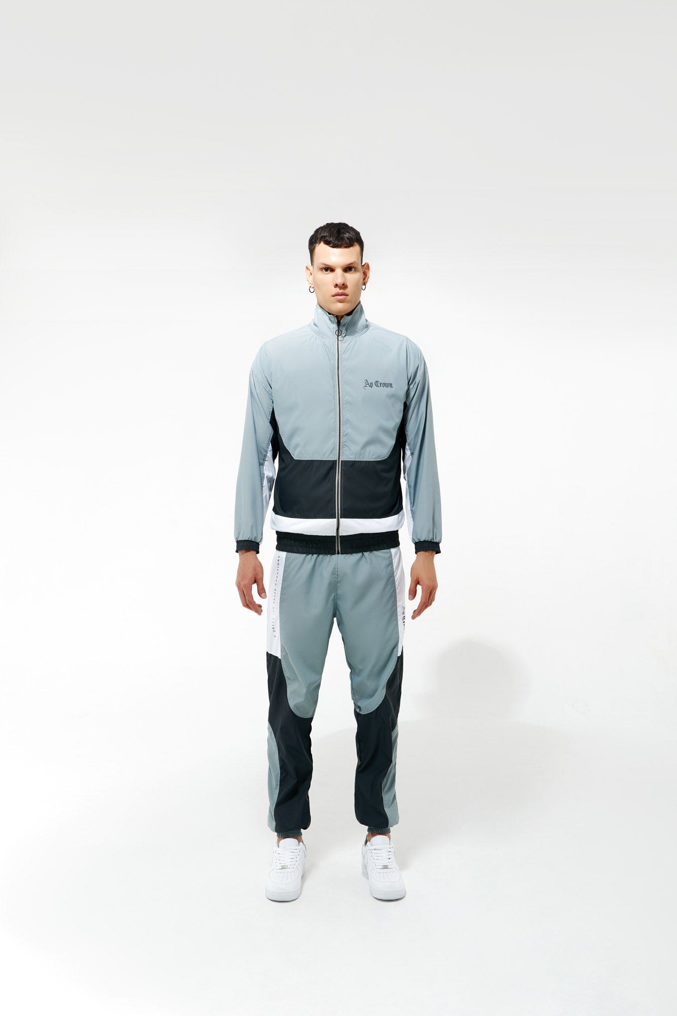 NURTURE LIGHT GRAY JOGGER - imagen 1