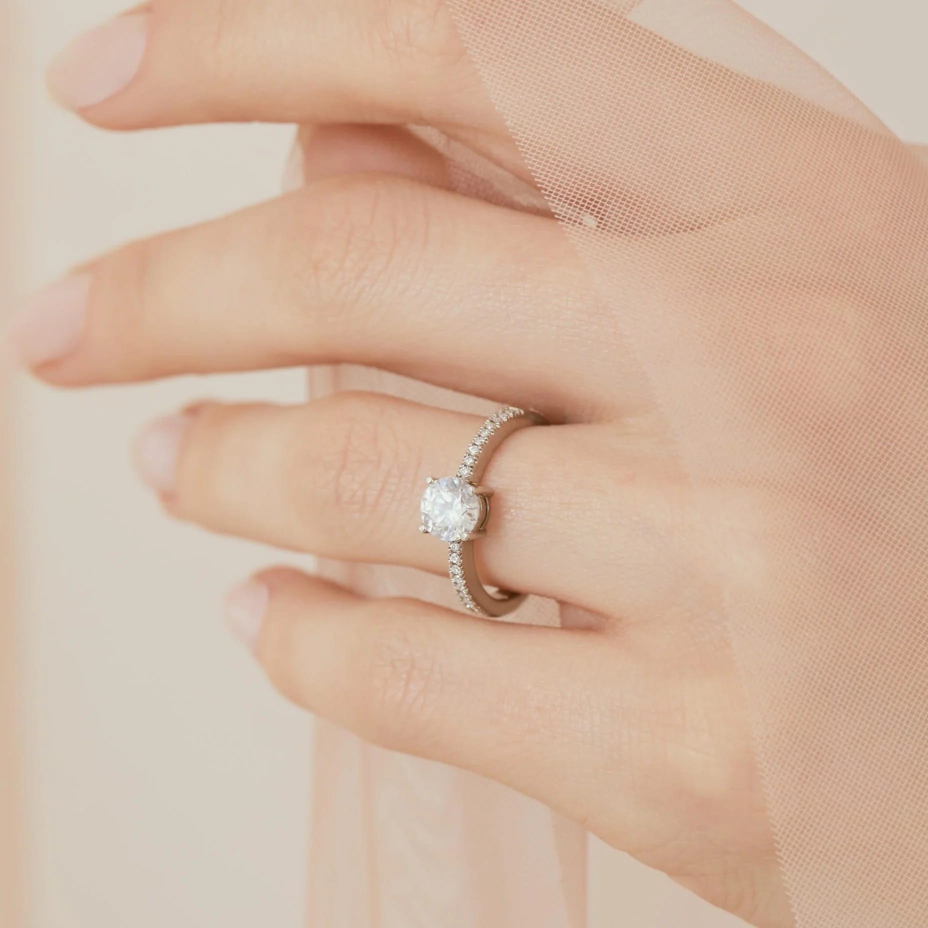 Princess engagement ring - imagen 6