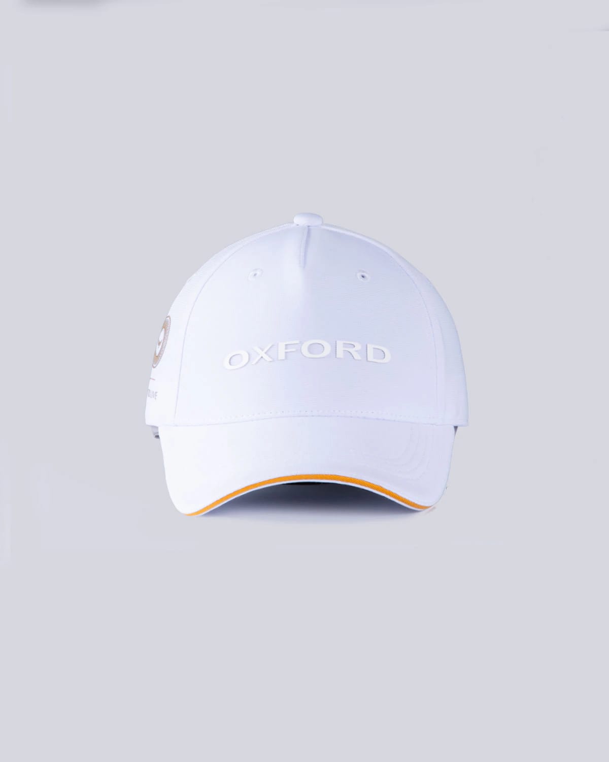 Gorra blanca estampado frontal - imagen 2