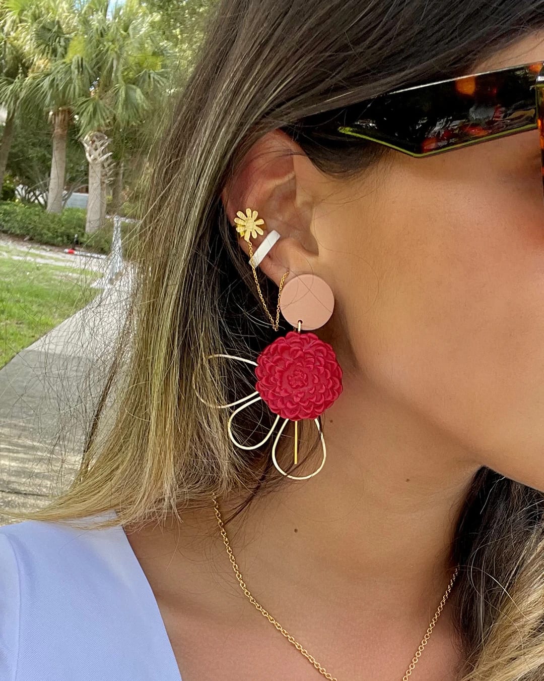 Corolle3 Earrings - imagen 2