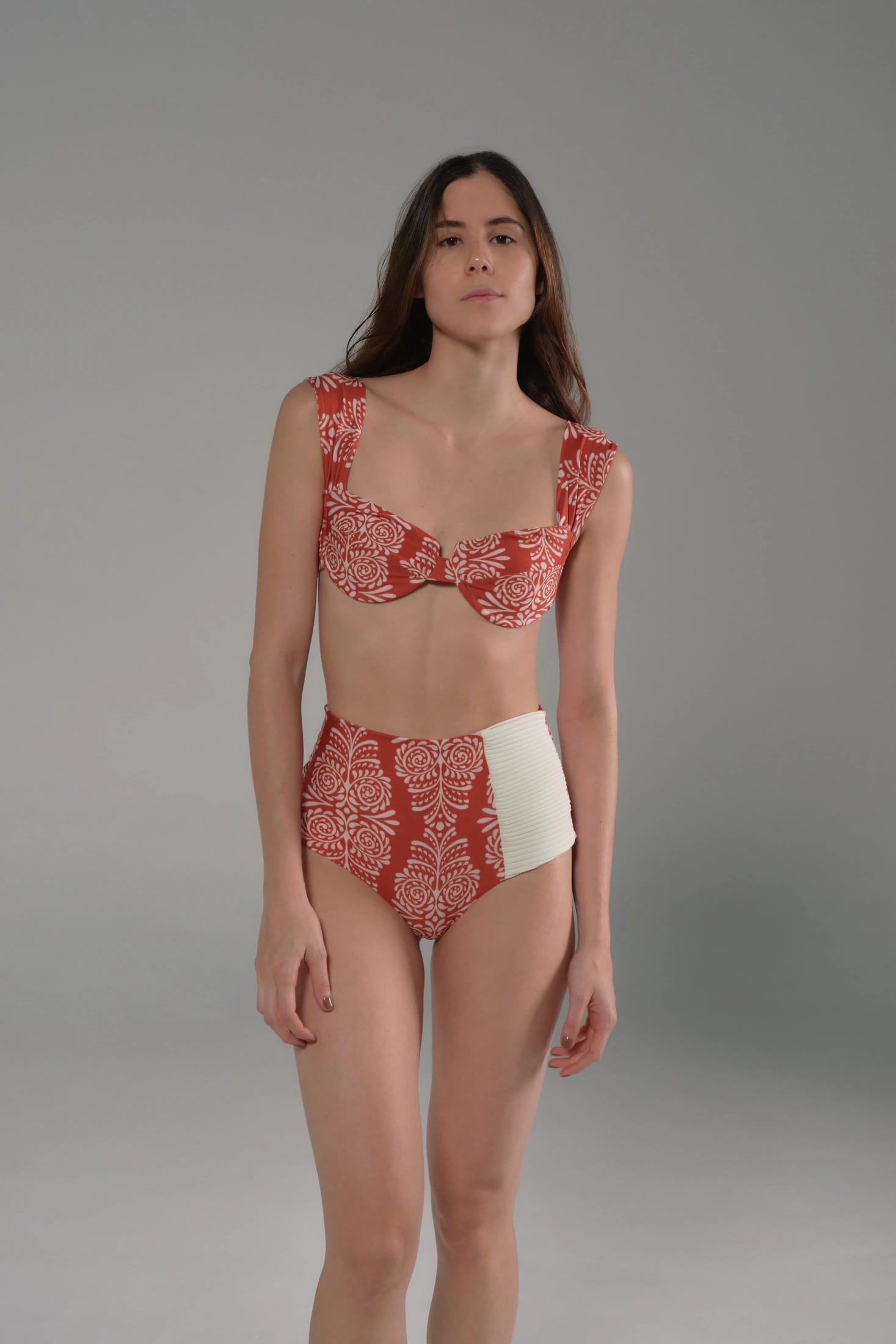 Sabina Top / Red Arabesque - Orange Stripes - imagen 2