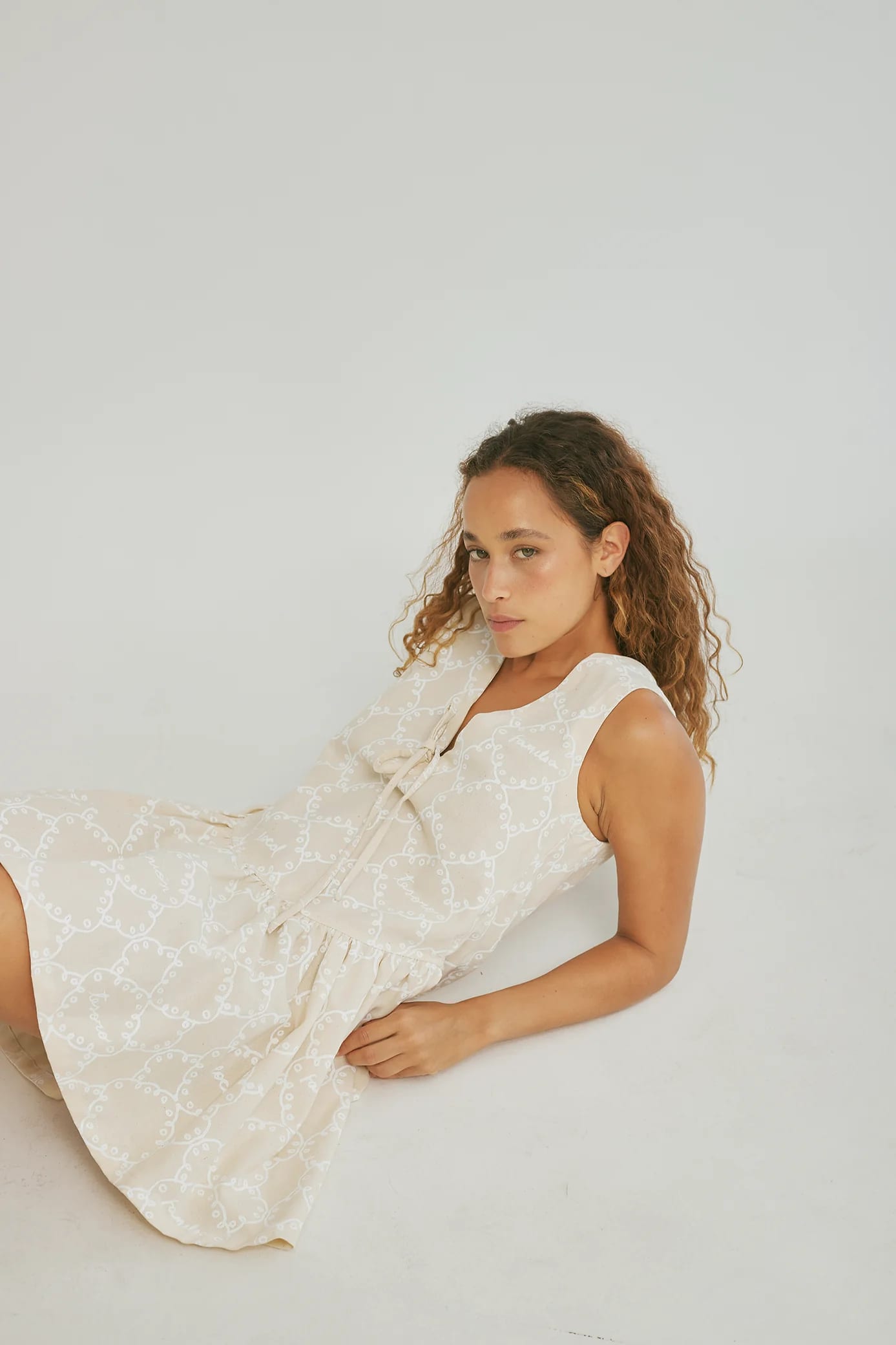 Vestido Azúcar Mantel Crudo - imagen 2
