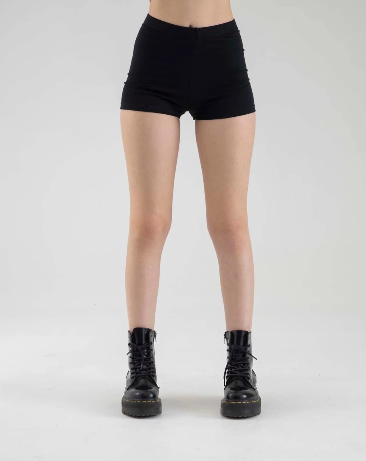 BASIC MINI SHORT - imagen 9